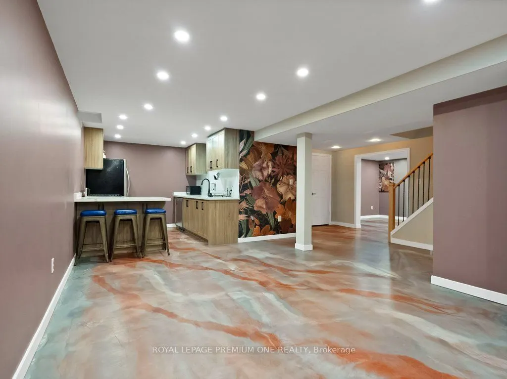 417 Kingsview Drive