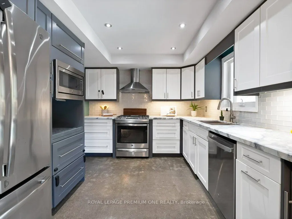 417 Kingsview Drive