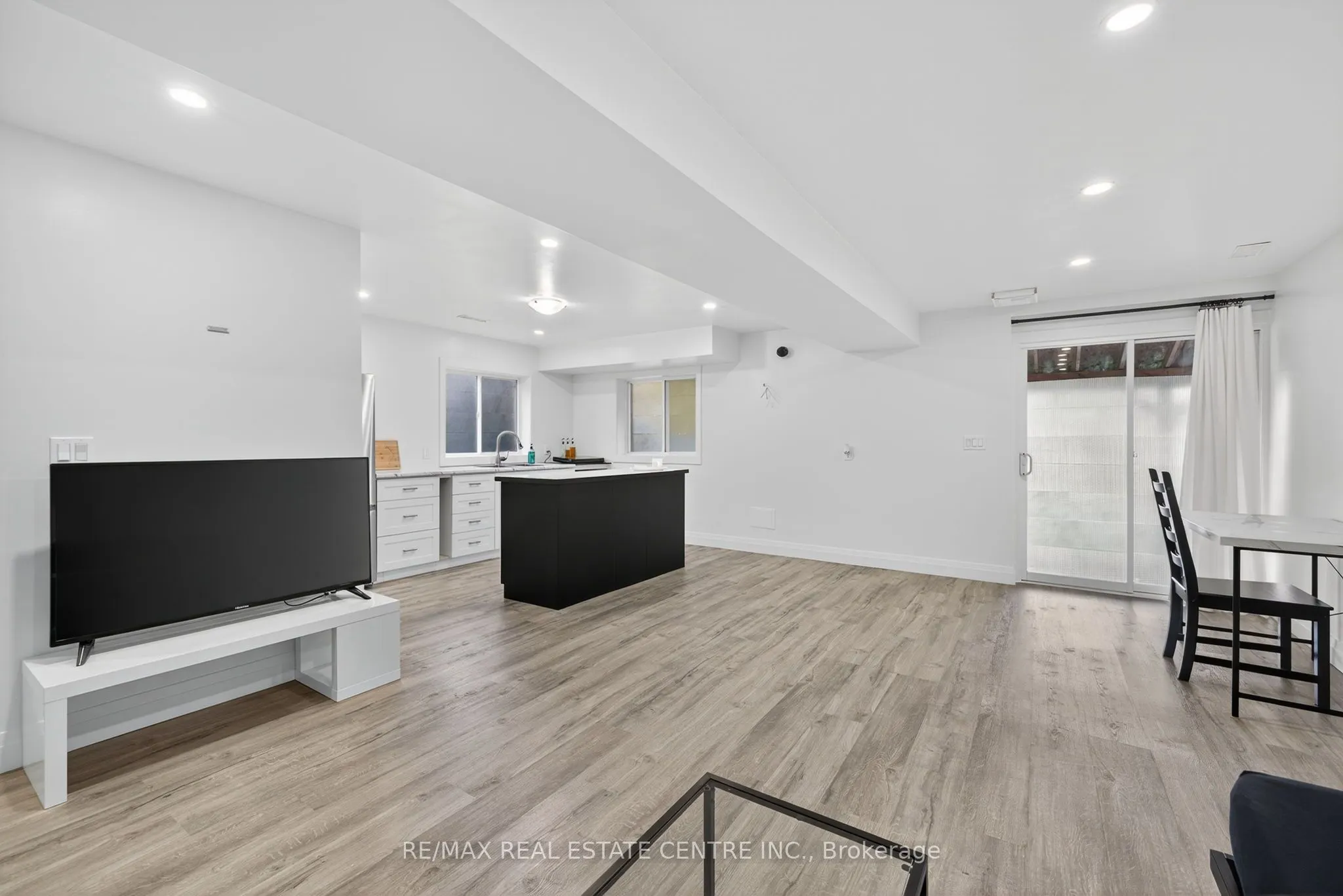 103 Hunter Road