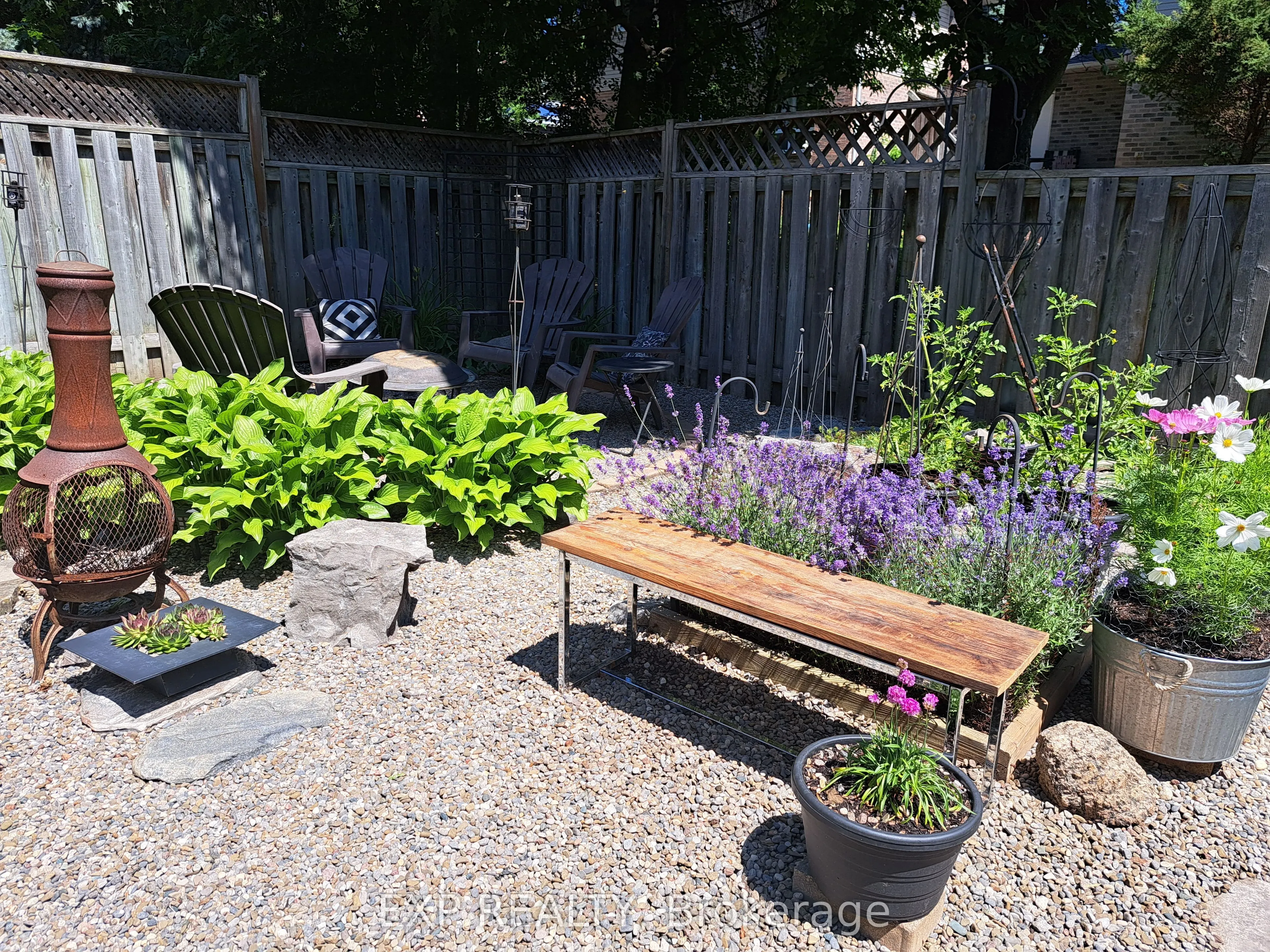 7 Rosset Valley Court