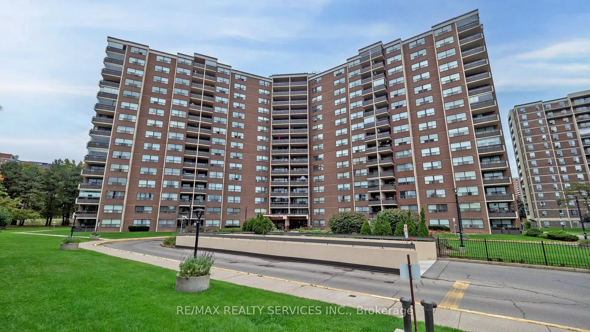 551 The West Mall, #1219