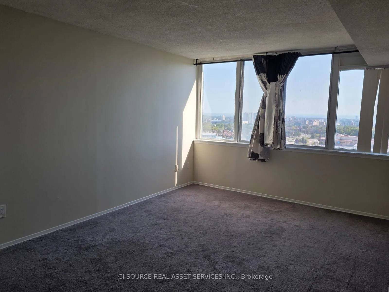 350 Webb Drive, #1710