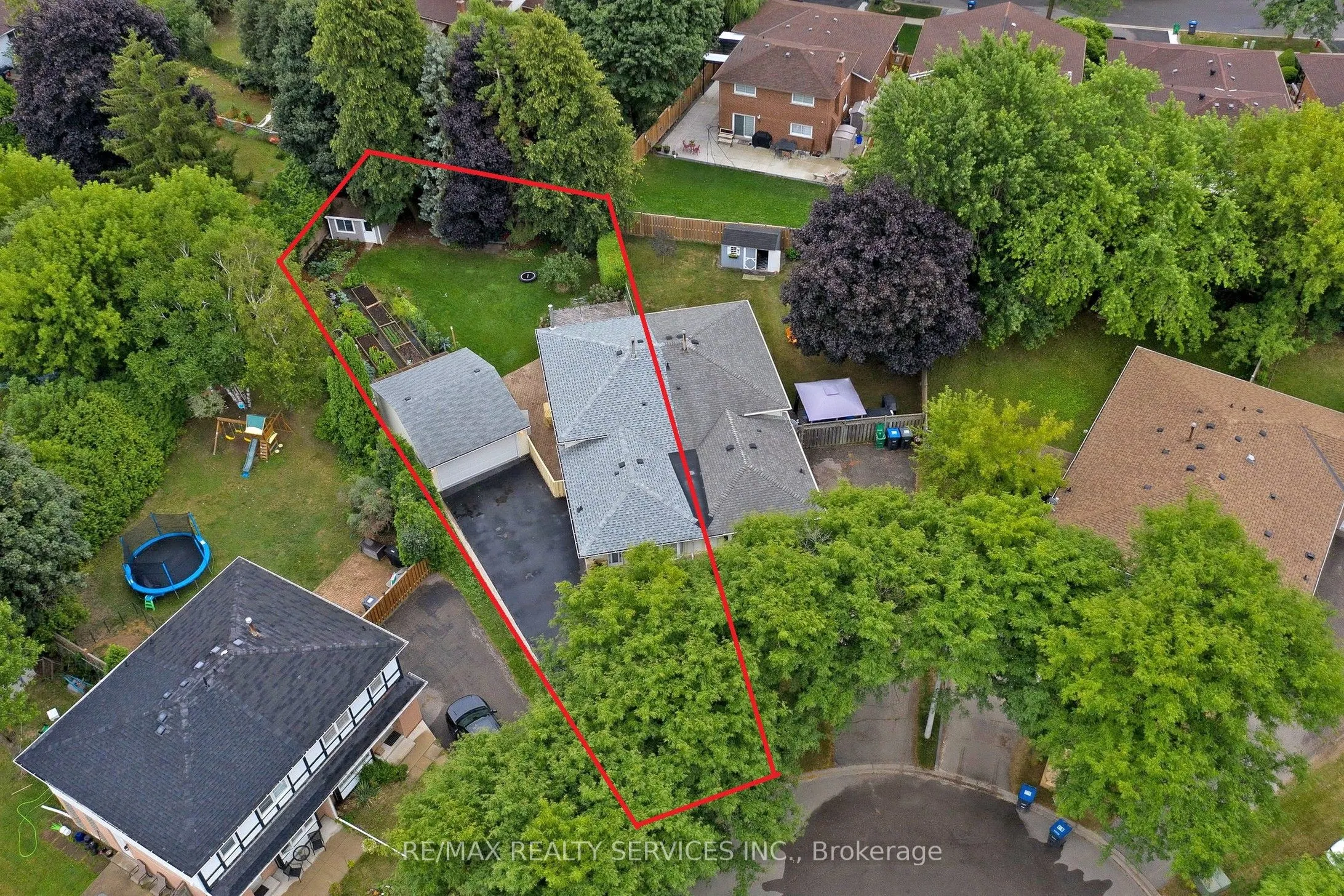 10 Minton Place