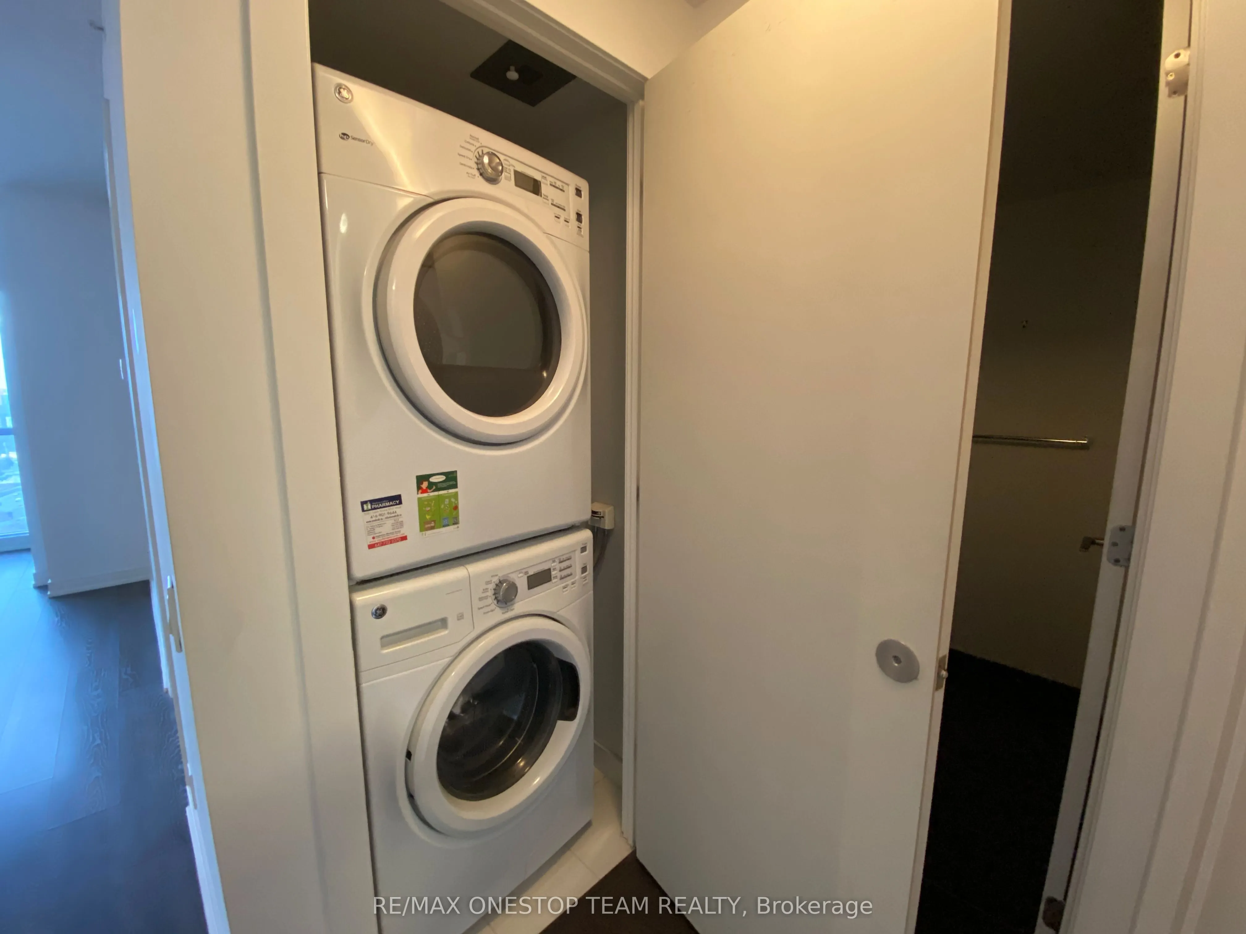 2220 Lake Shore Boulevard W, #3806