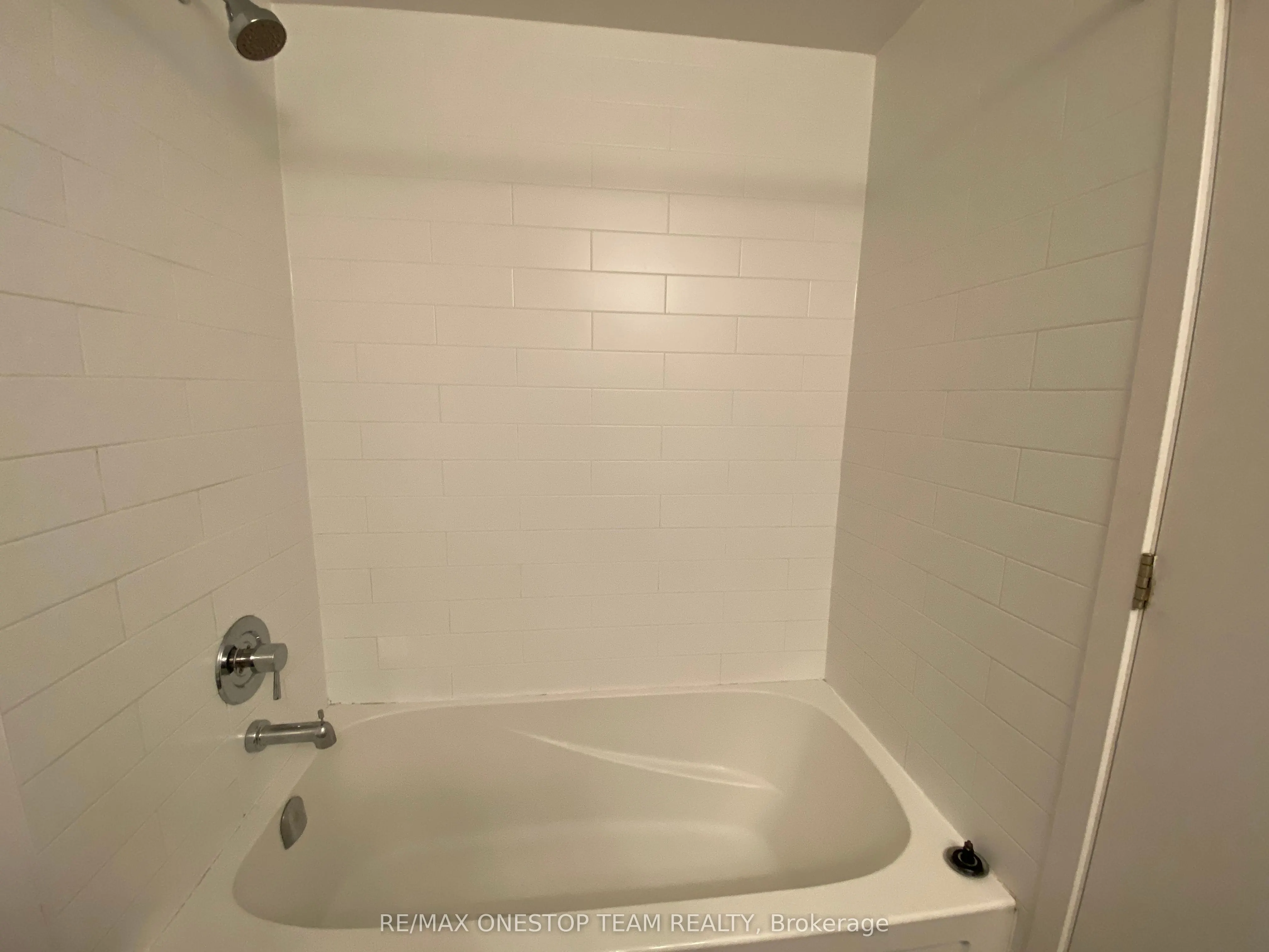 2220 Lake Shore Boulevard W, #3806