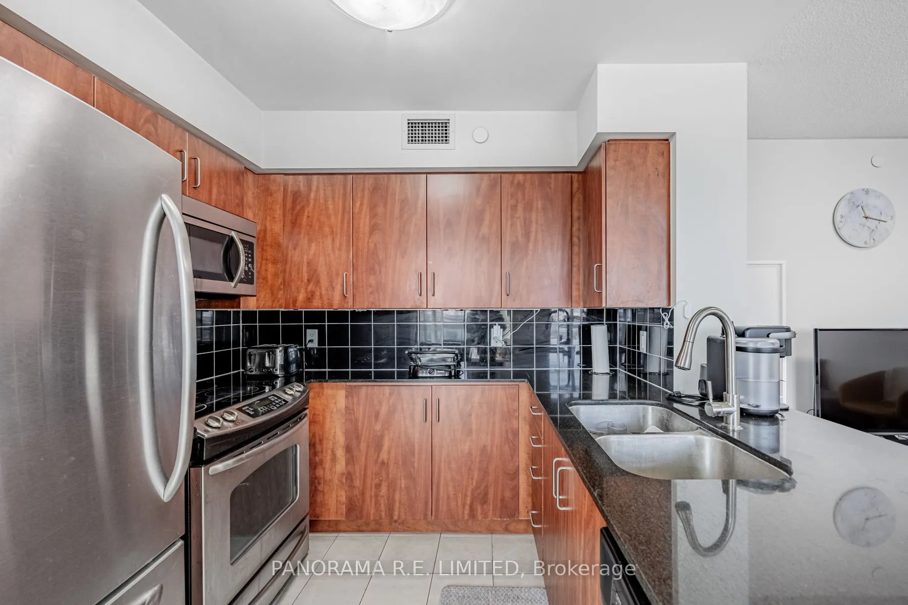 215 Sherway Gardens Road, #1702