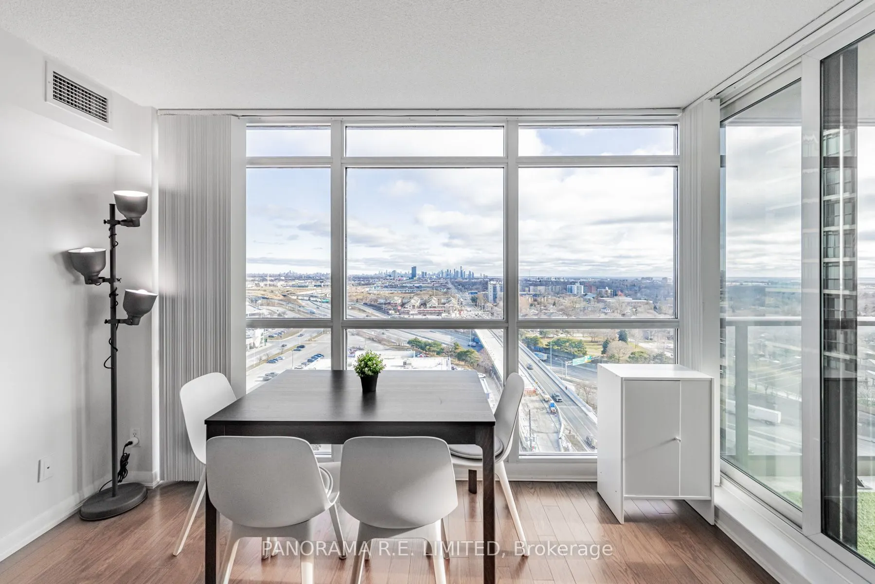215 Sherway Gardens Road, #1702