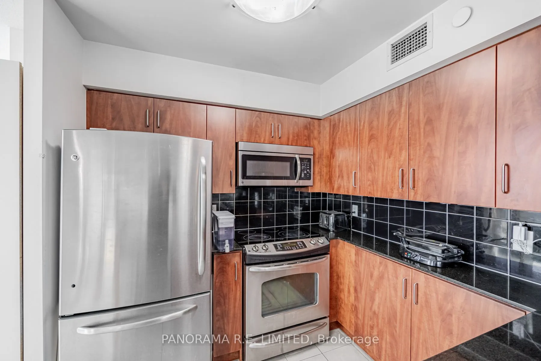 215 Sherway Gardens Road, #1702