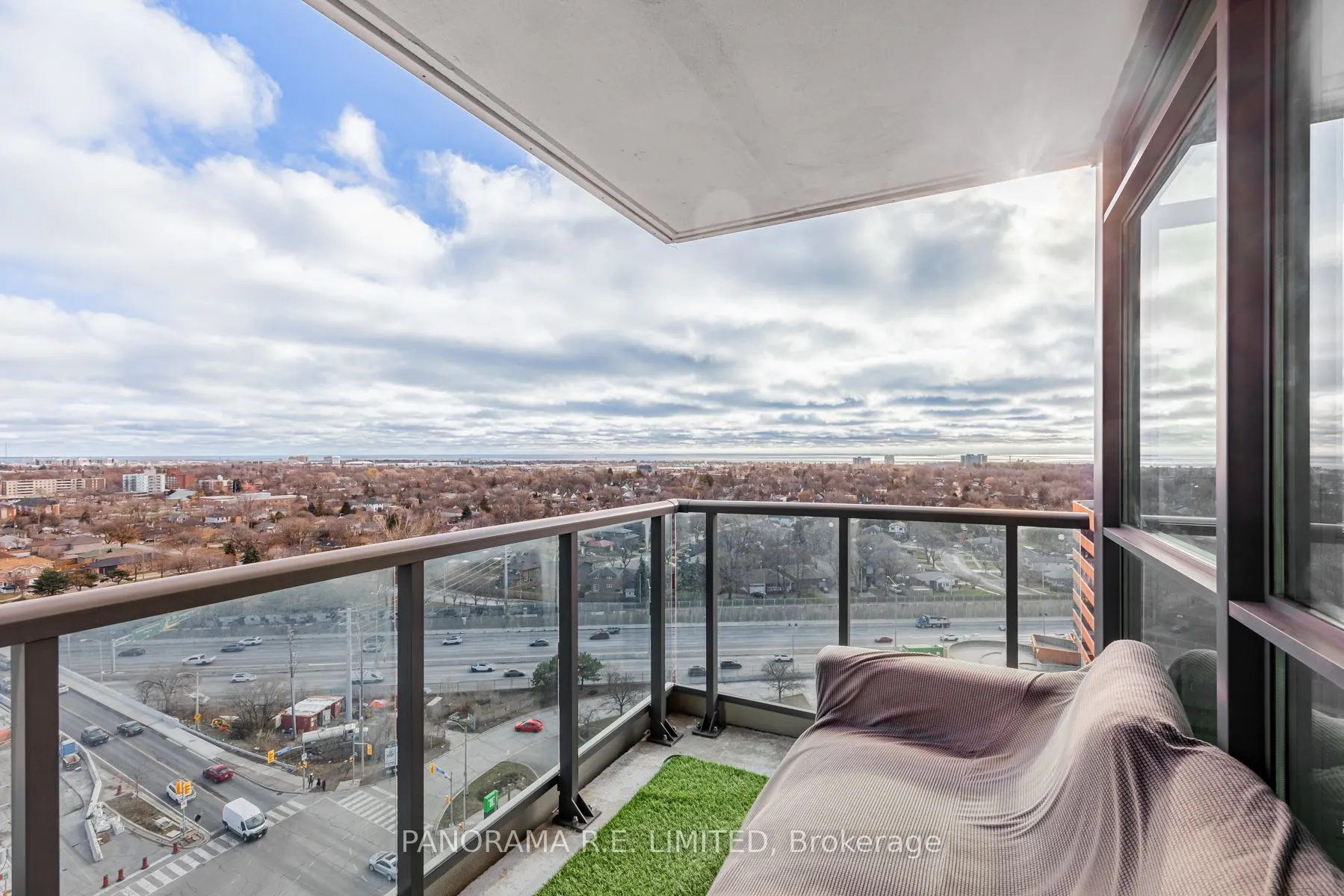 215 Sherway Gardens Road, #1702
