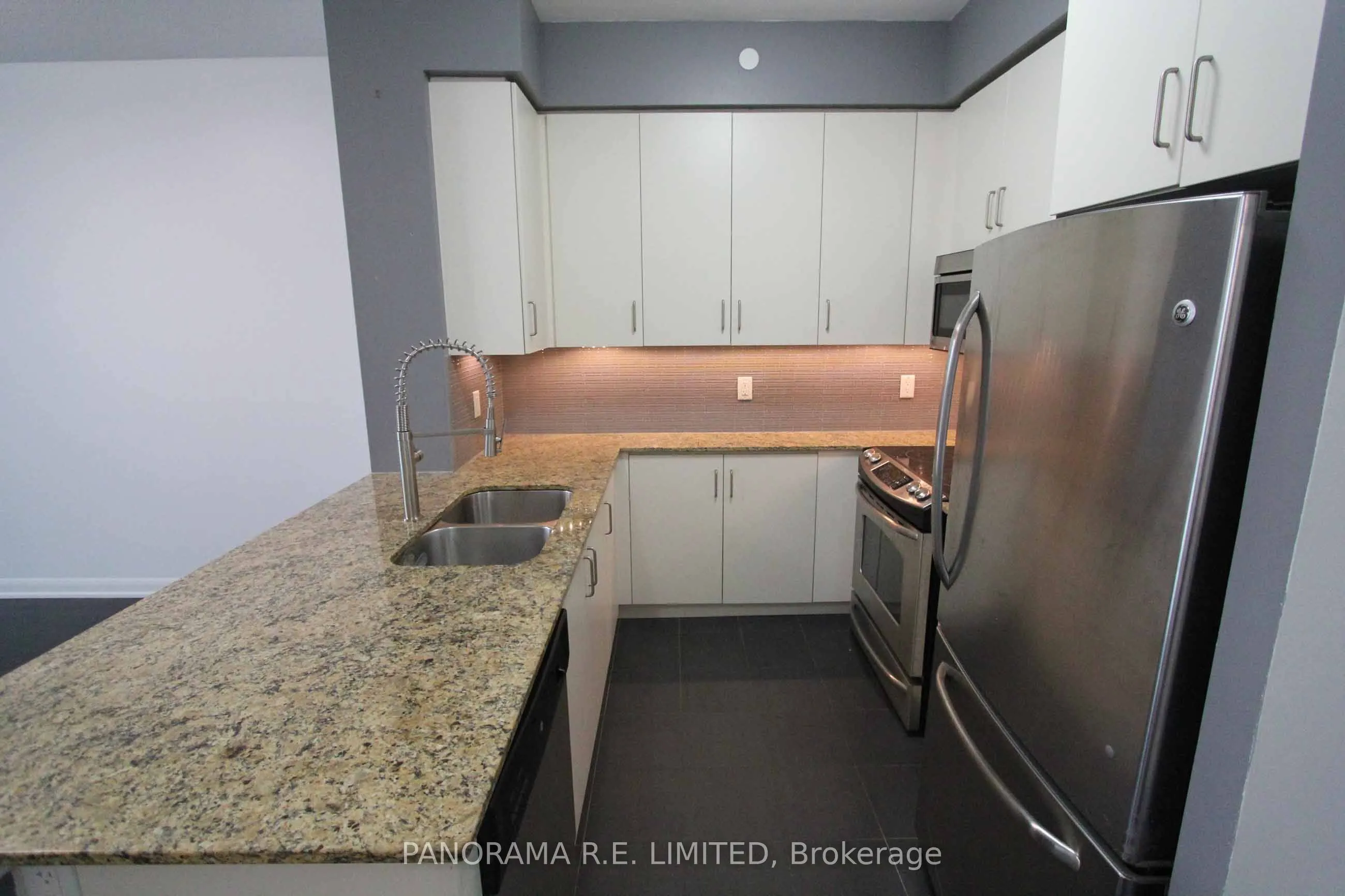 205 Sherway Gardens Road, #2311