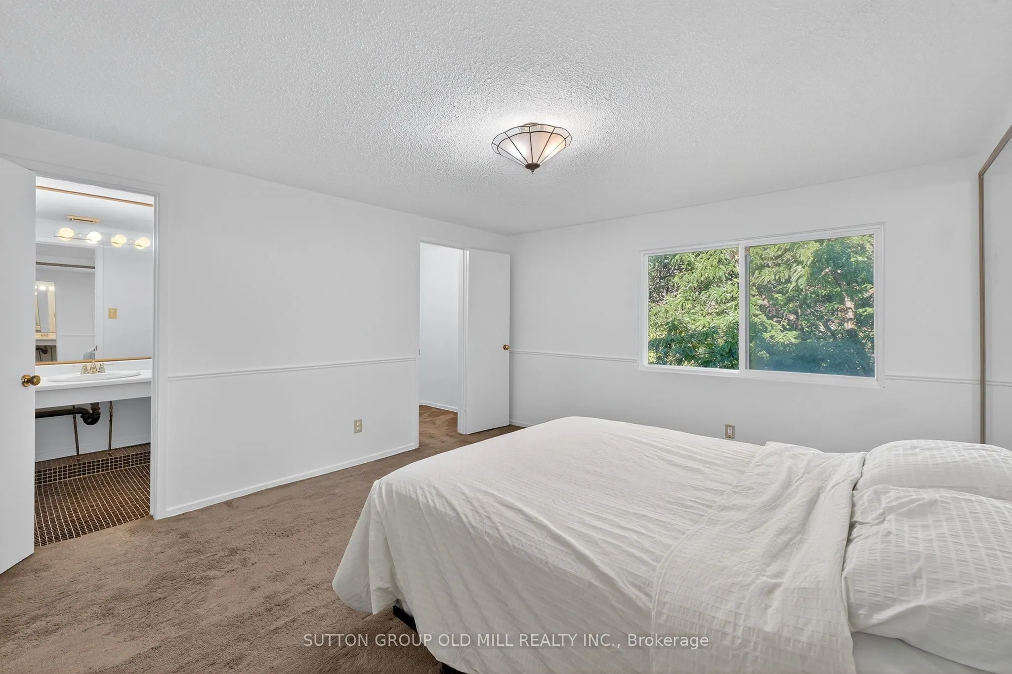 4230 Fieldgate Drive, #31