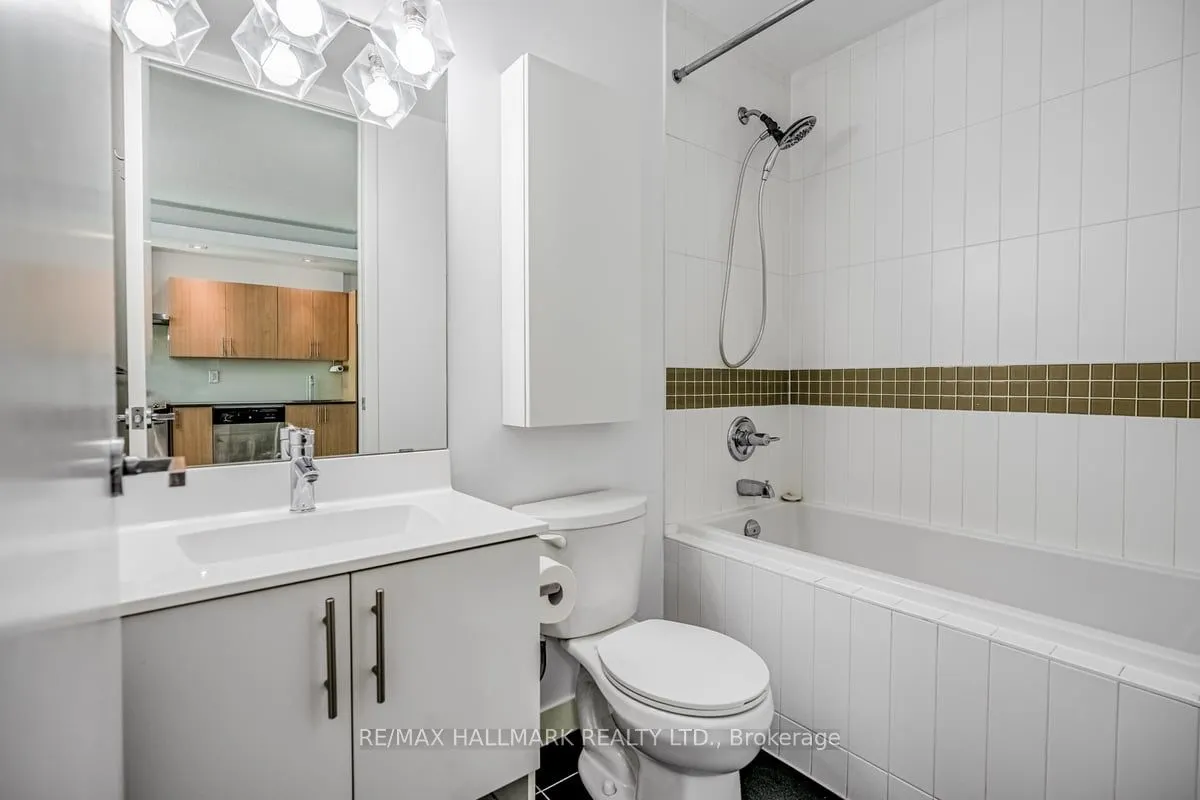 165 Legion Road N, #1034