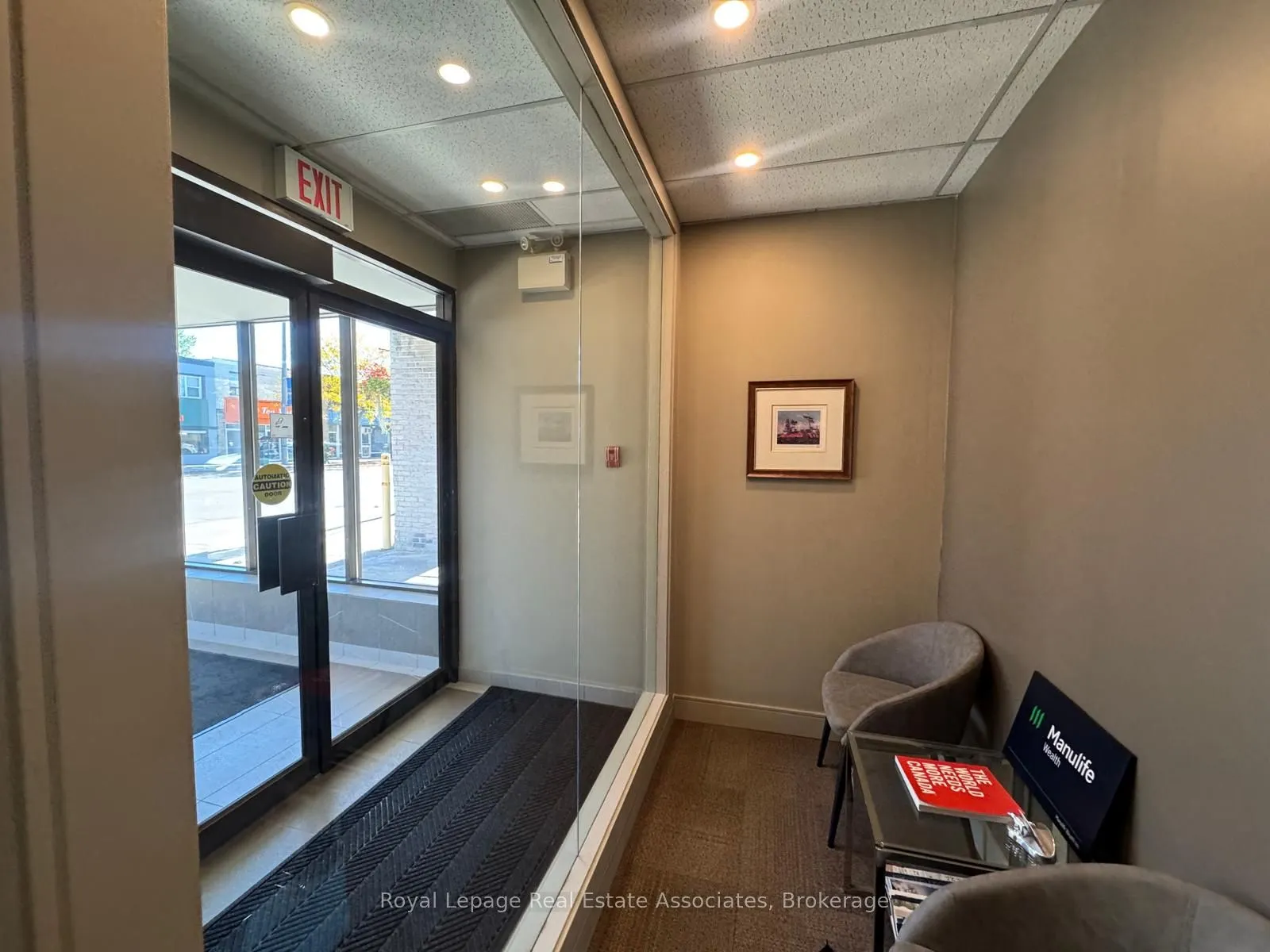 264 Lakeshore Road E