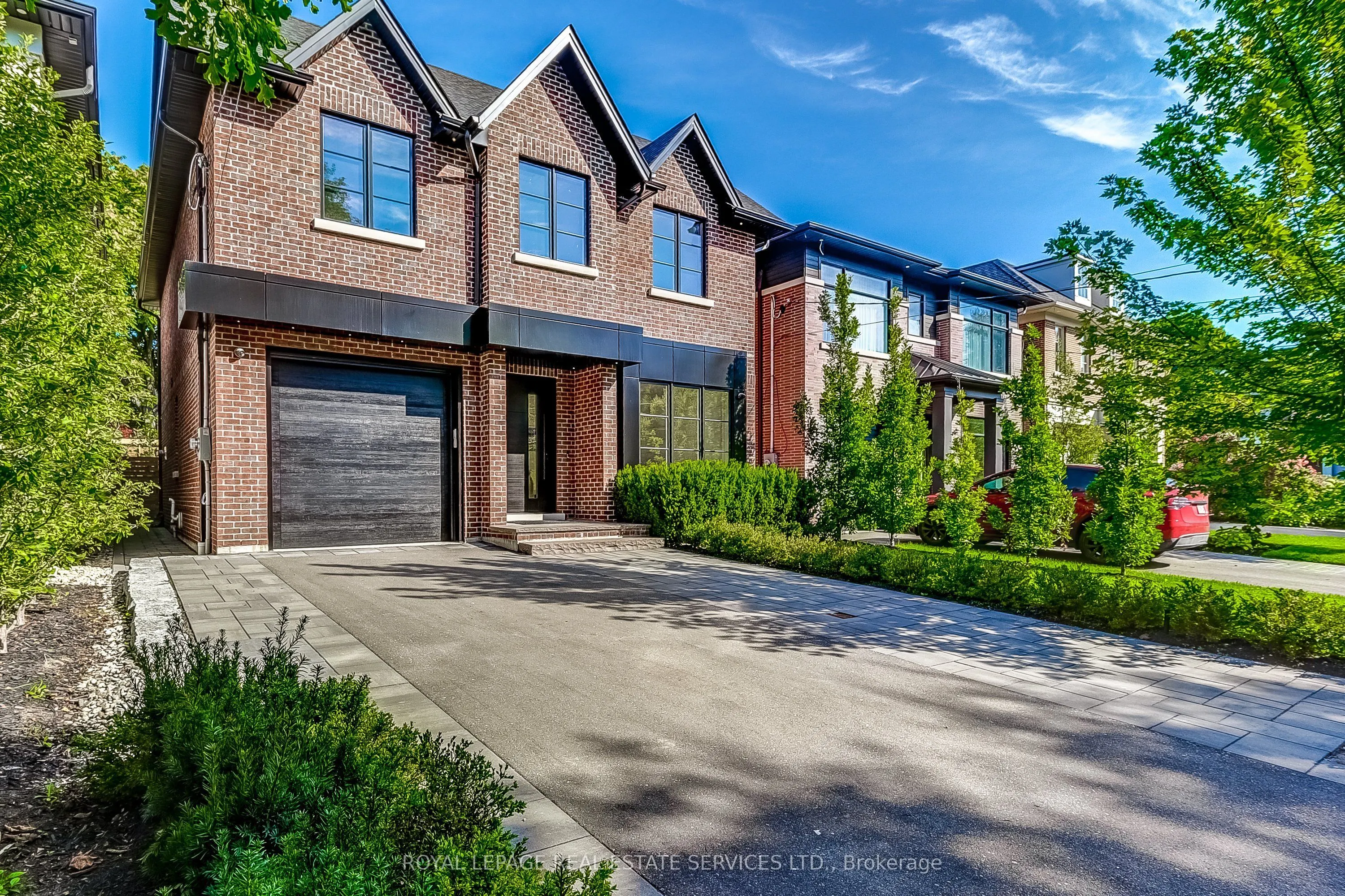 8 Shand Avenue
