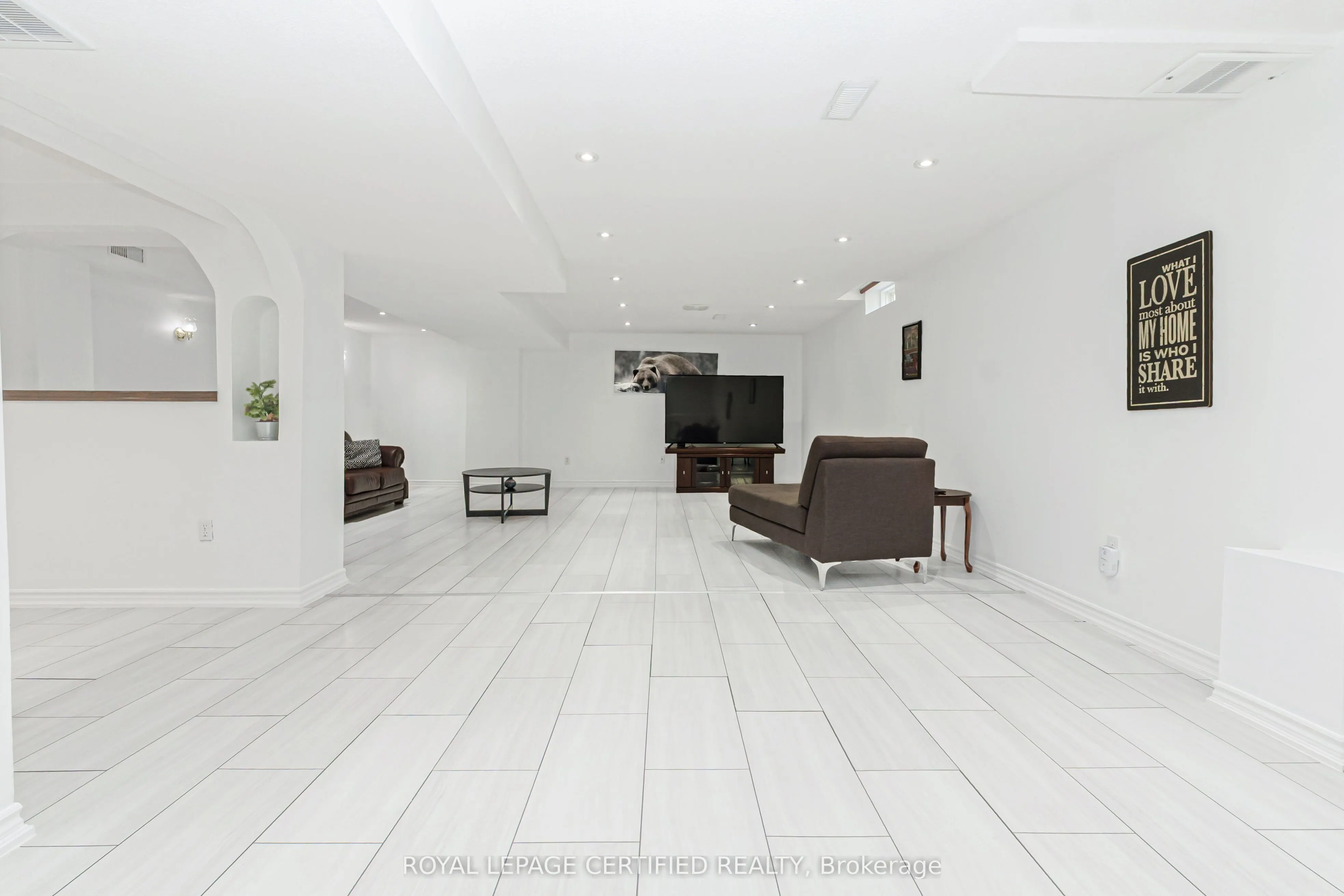 43 Heatherdale Drive