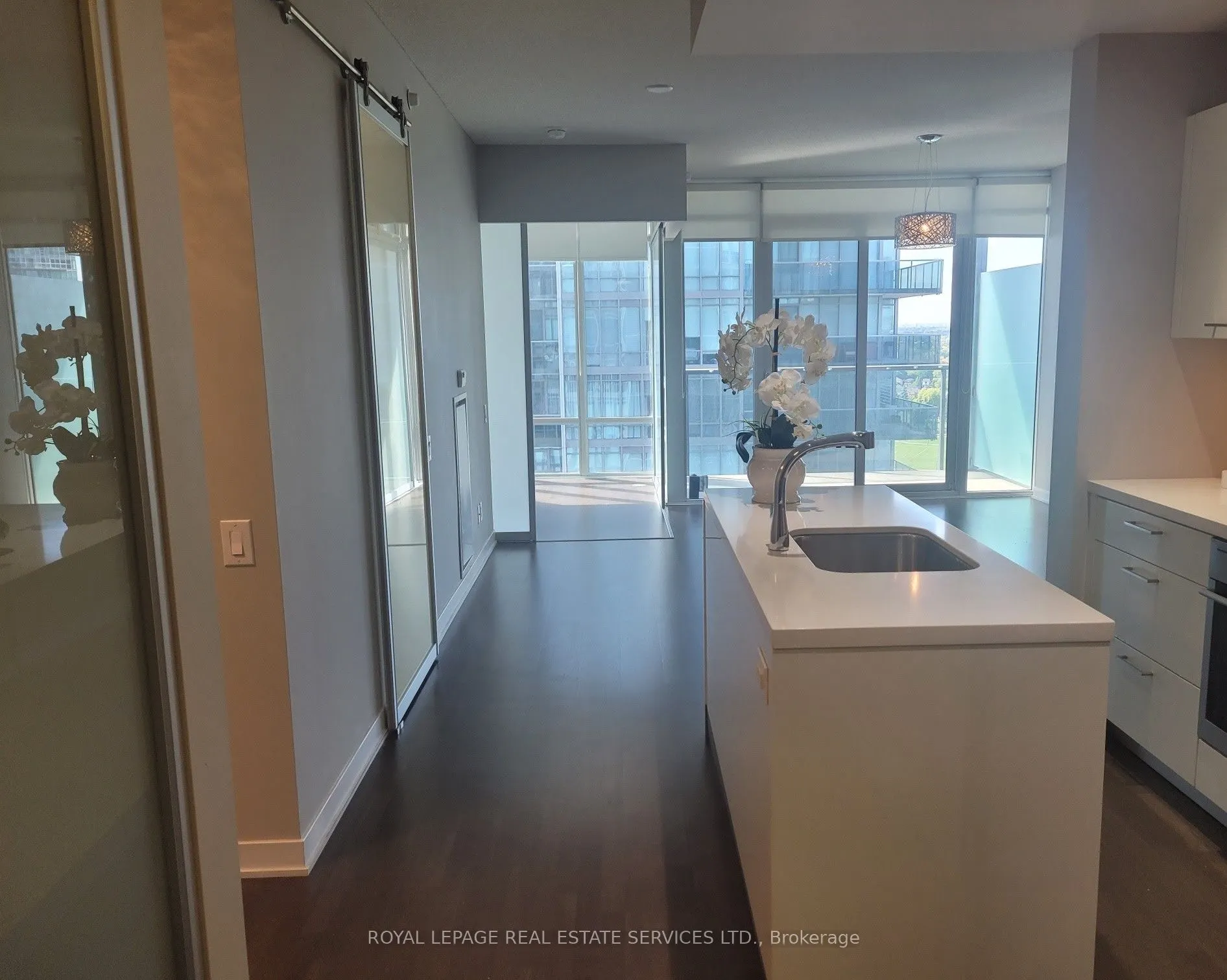 90 Park Lawn Road, #2303