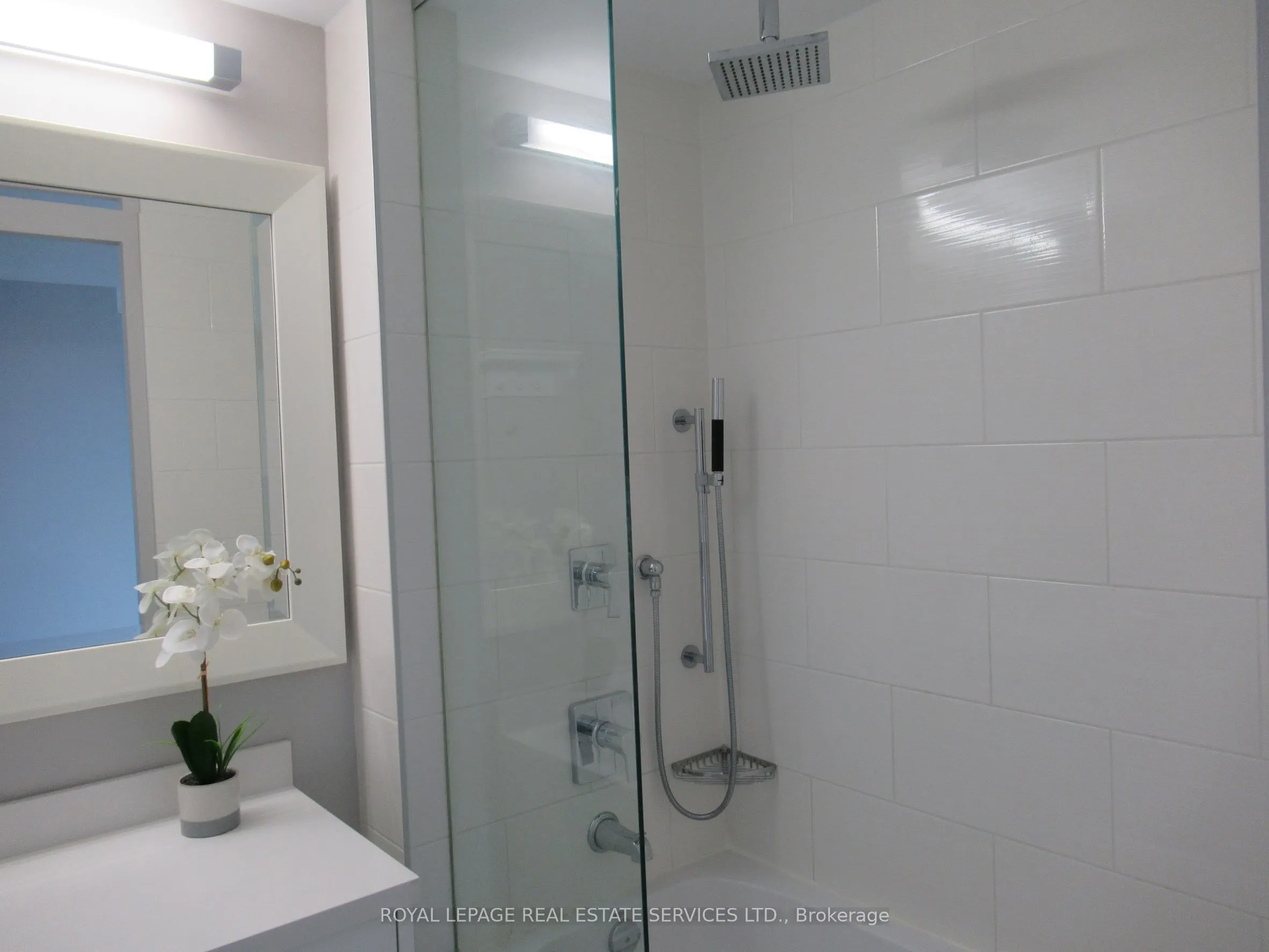 90 Park Lawn Road, #2303
