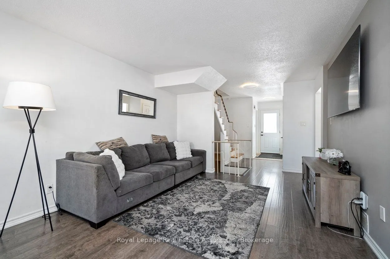 44 Village Court, #22