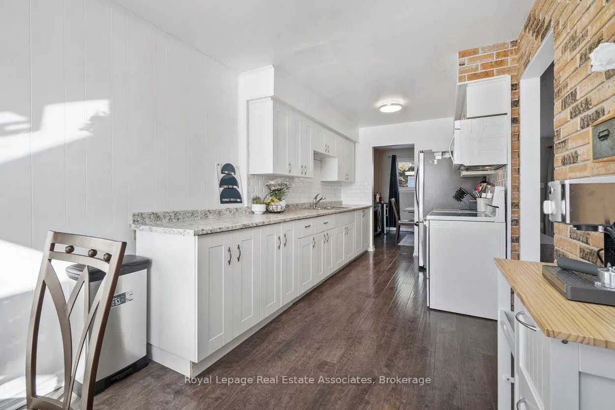44 Village Court, #22