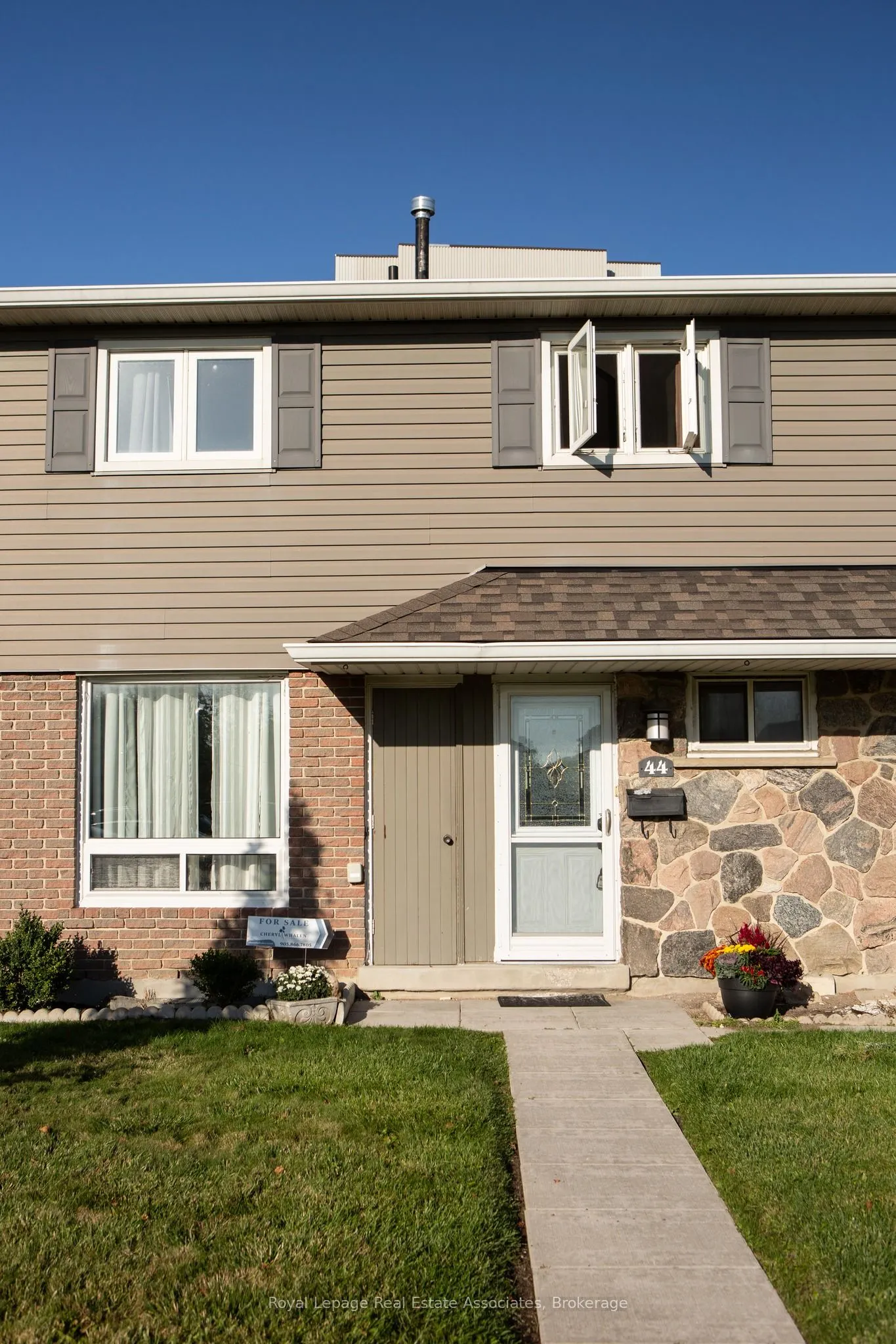 44 Village Court, #22