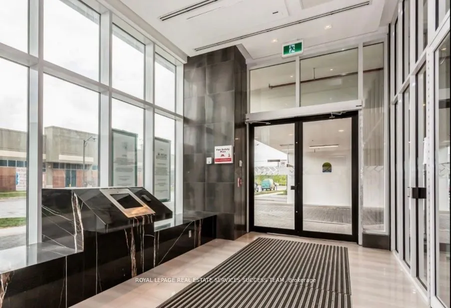 2481 Taunton Road, #1301