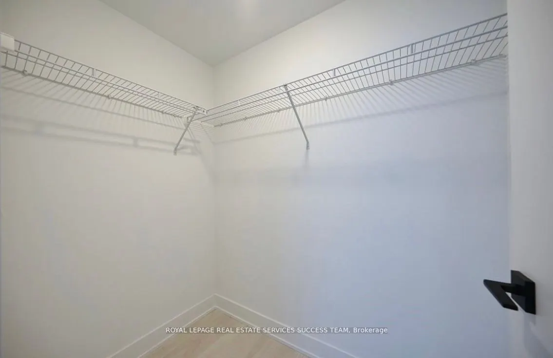 2481 Taunton Road, #1301