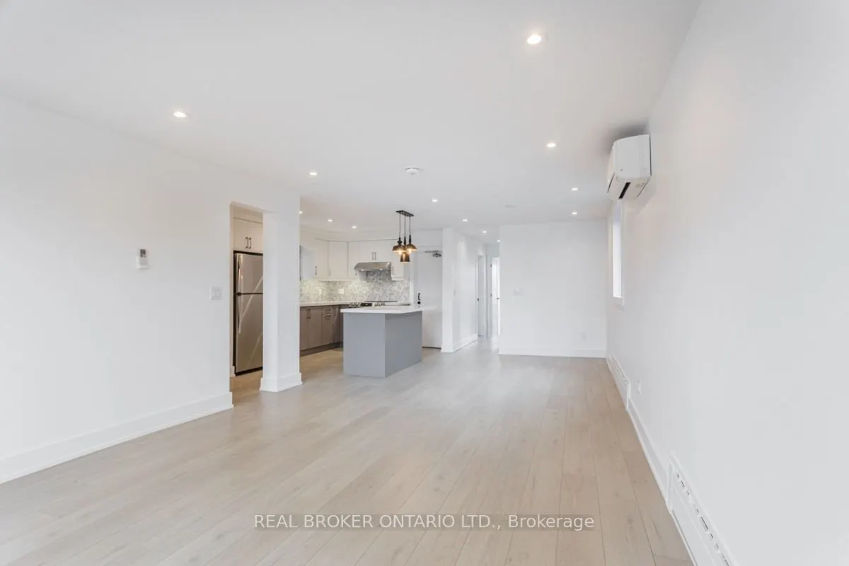 185 Bowie Avenue, ##2