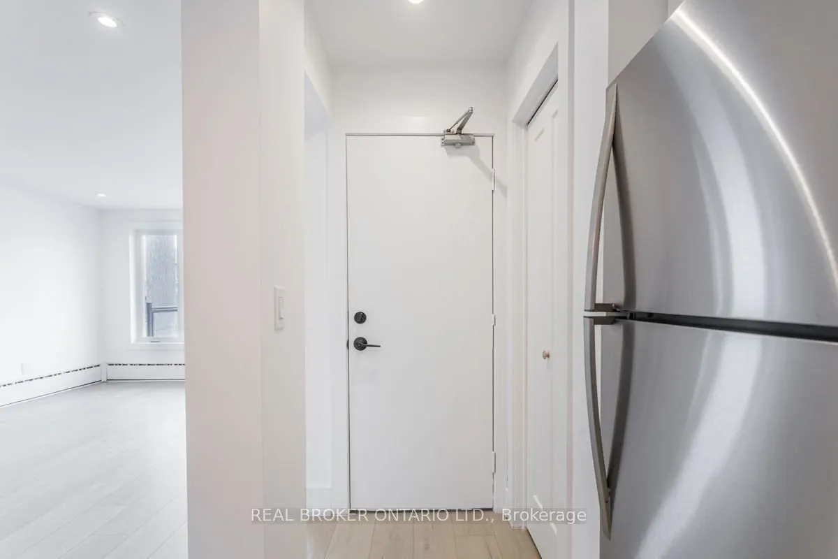 185 Bowie Avenue, ##2