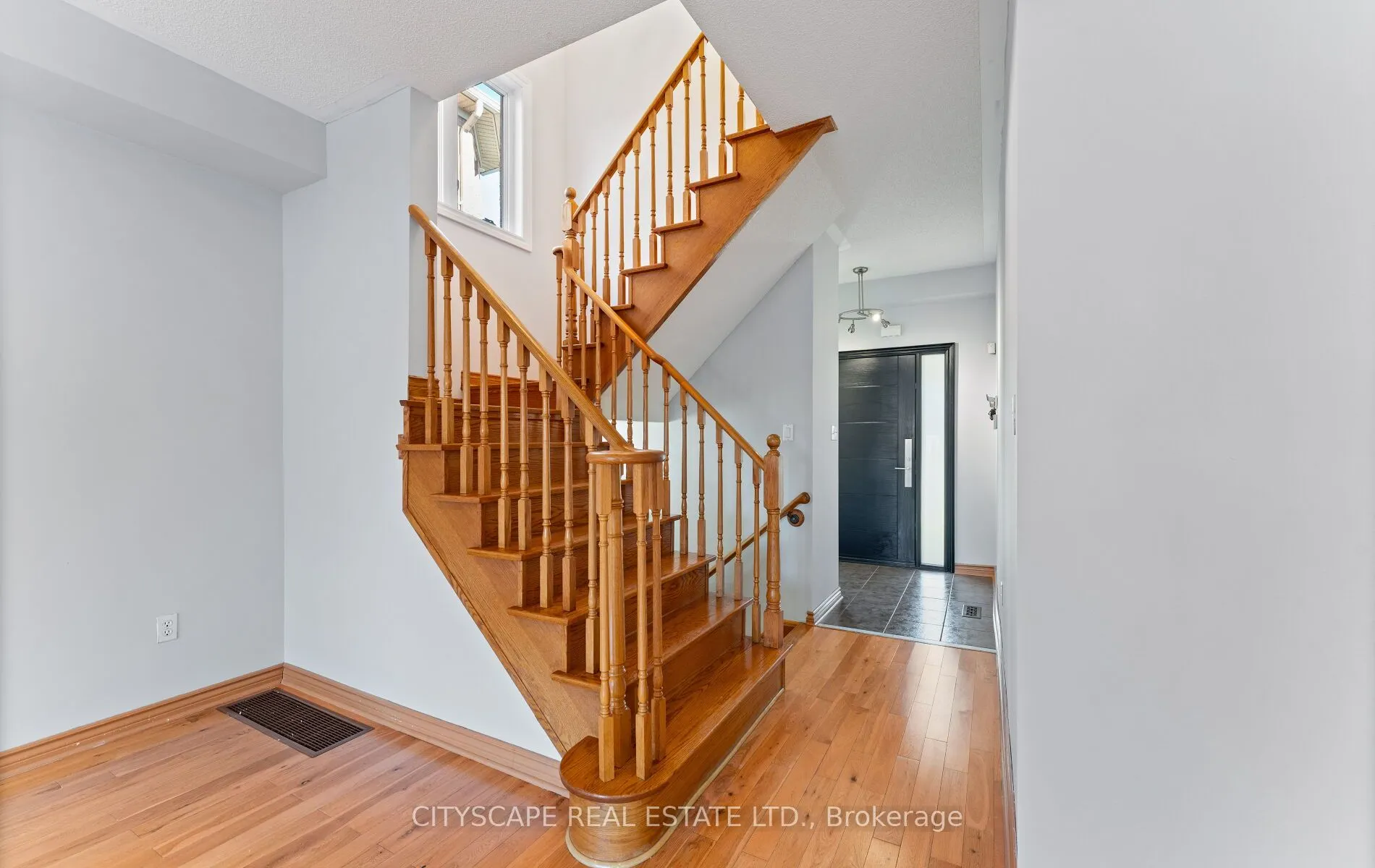 5760 Raftsman Cove Street