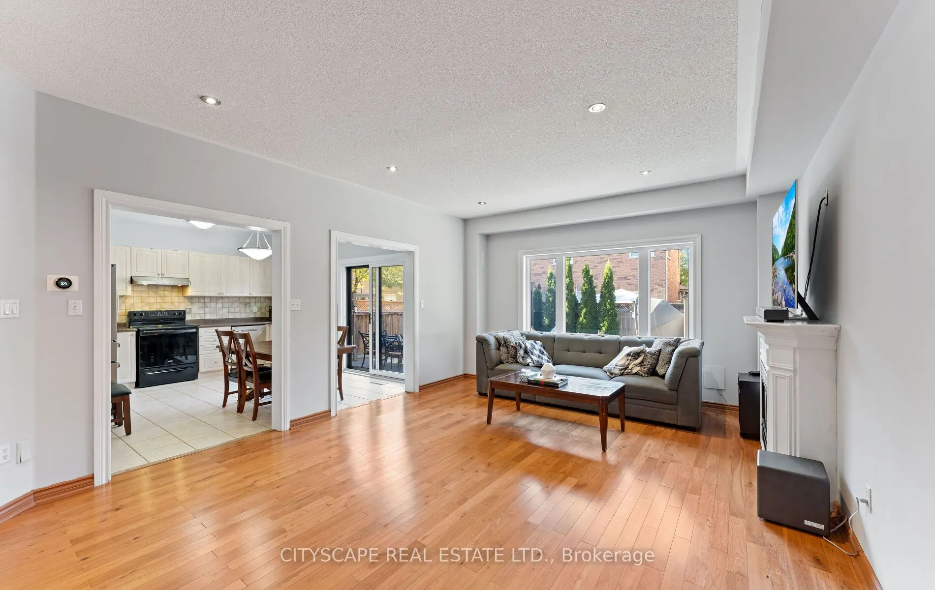 5760 Raftsman Cove Street