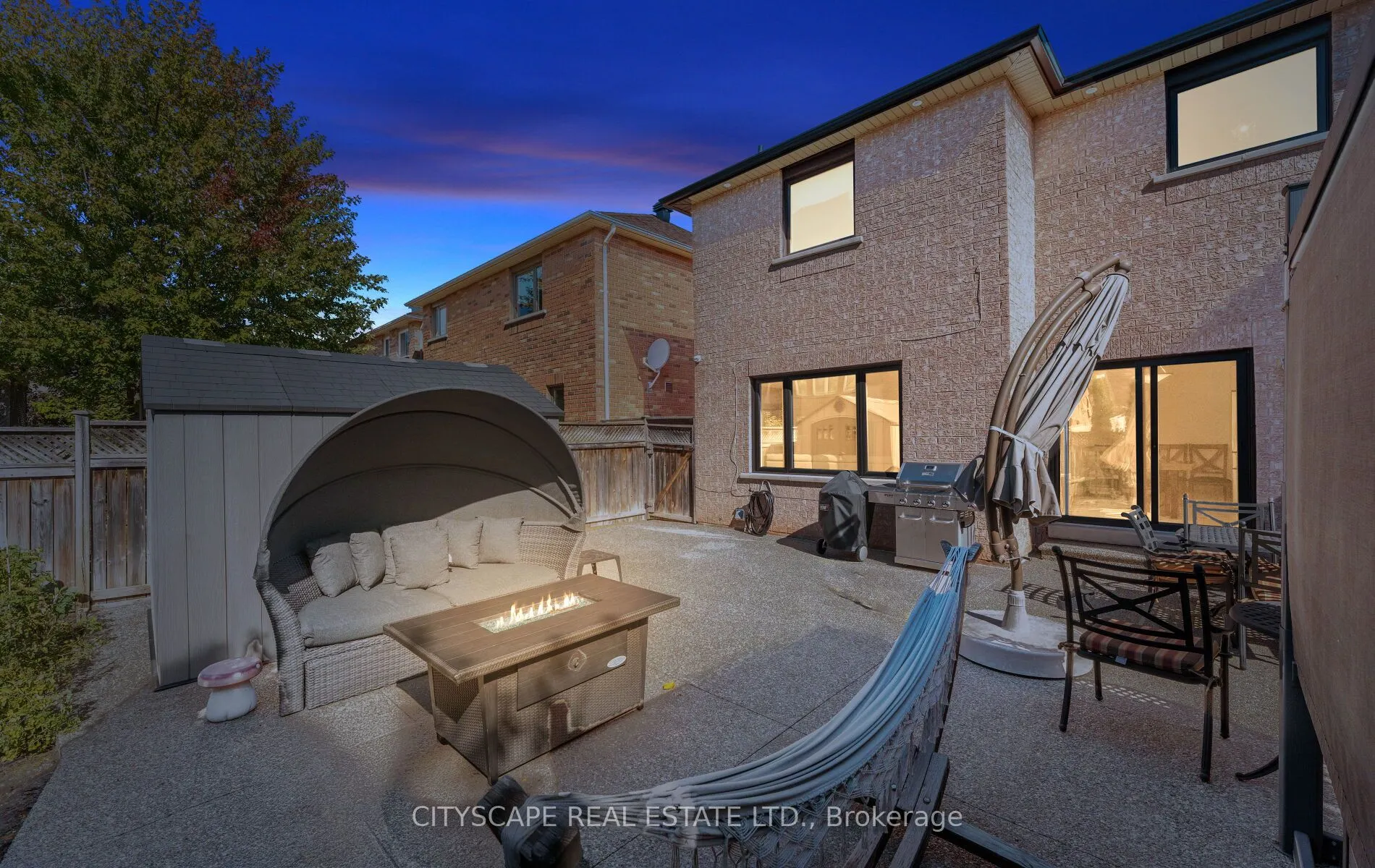 5760 Raftsman Cove Street