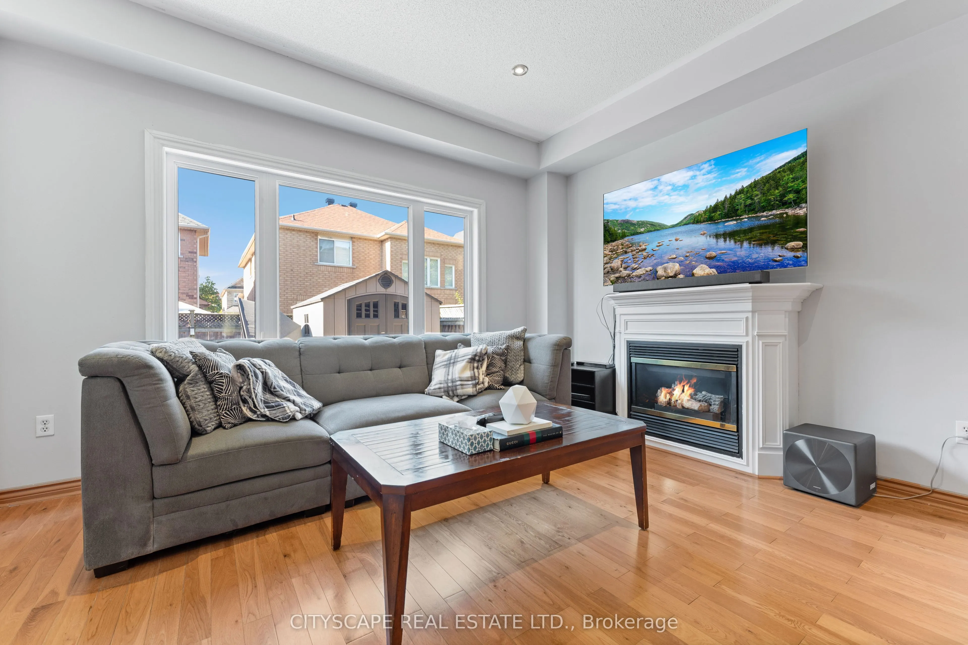 5760 Raftsman Cove Street