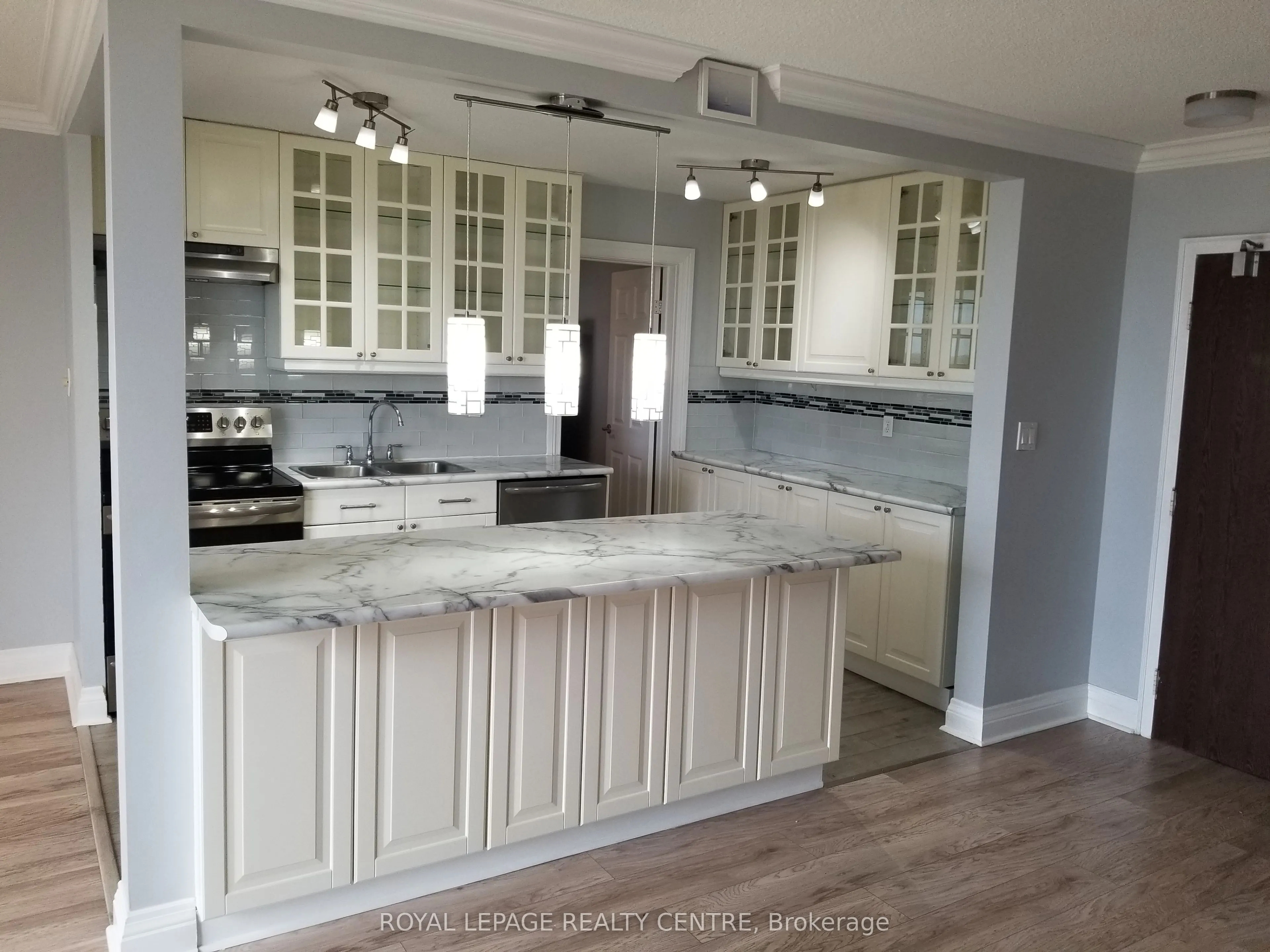3170 Kirwin Avenue, #1004