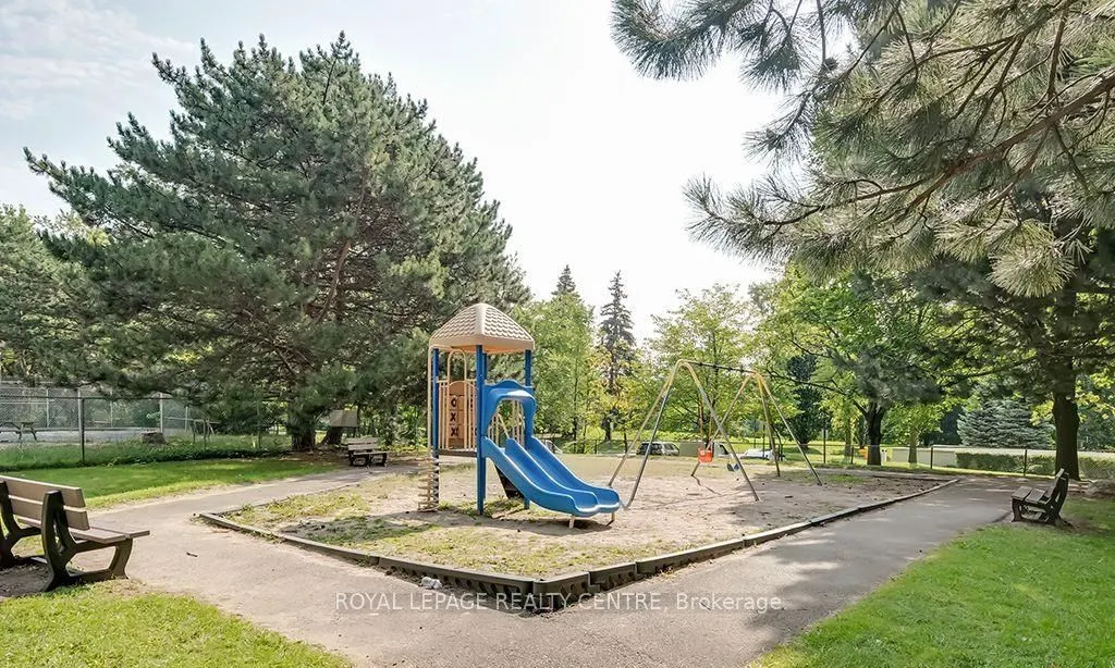 3170 Kirwin Avenue, #1004