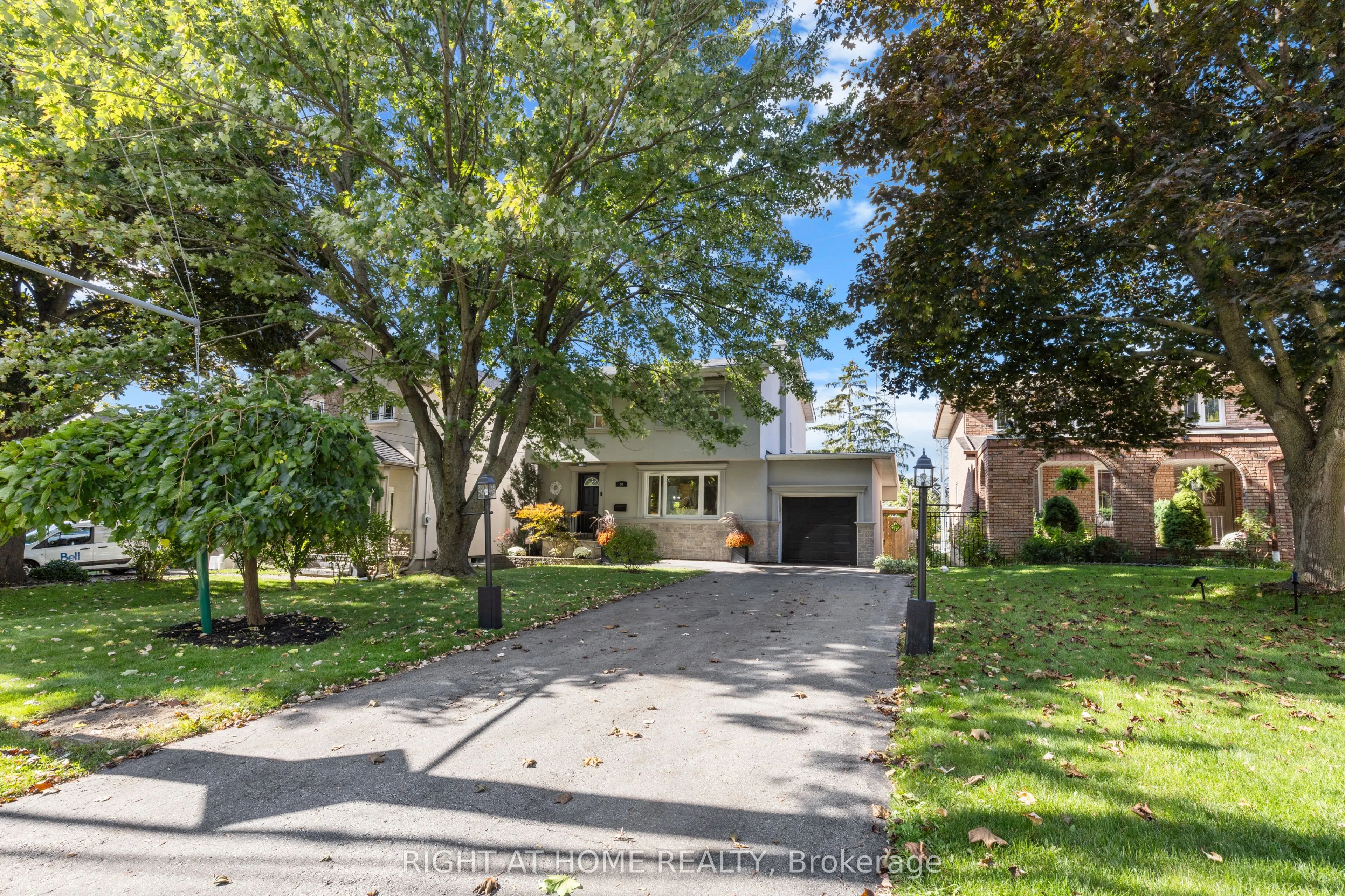 10 Haliburton Avenue