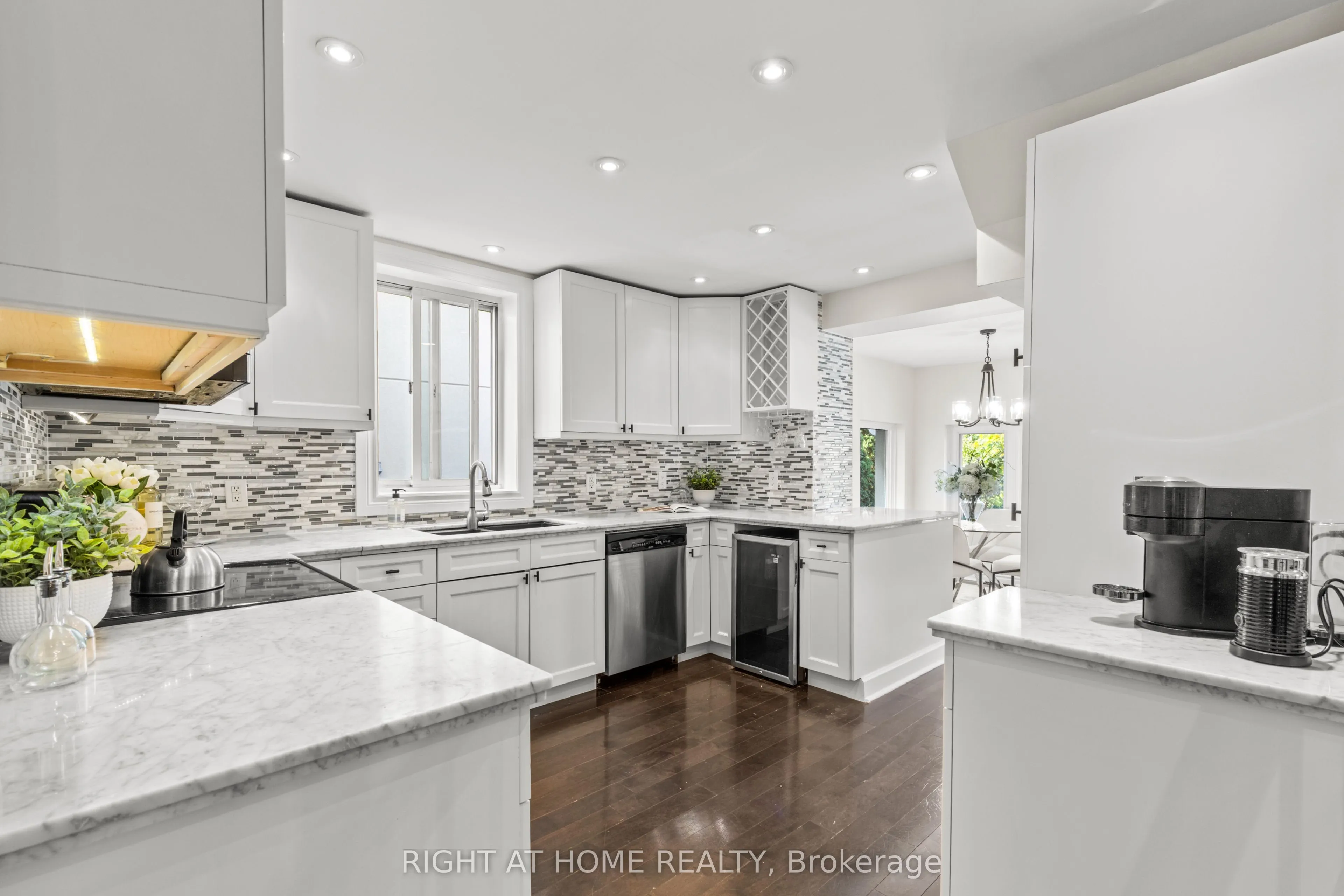 10 Haliburton Avenue