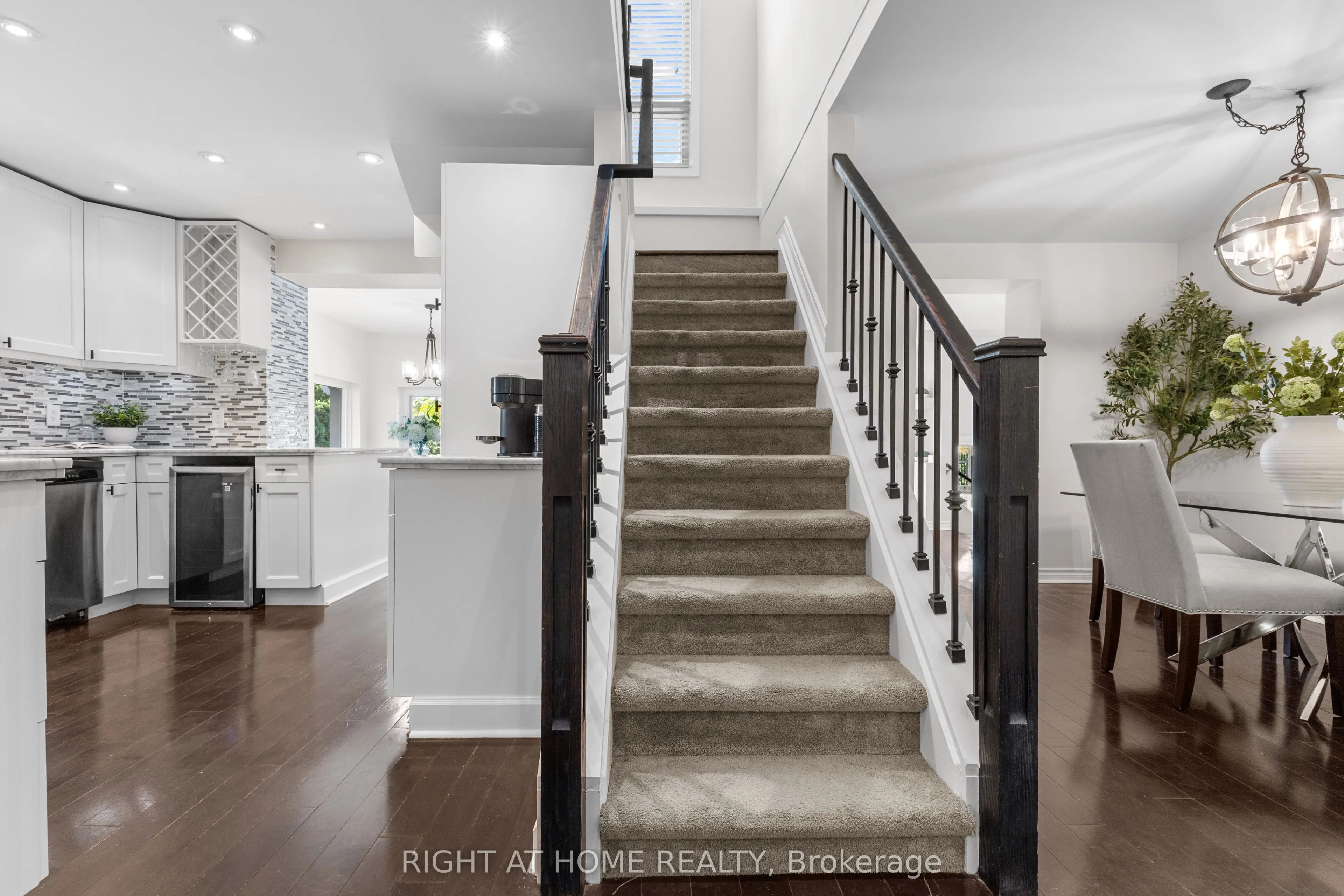 10 Haliburton Avenue
