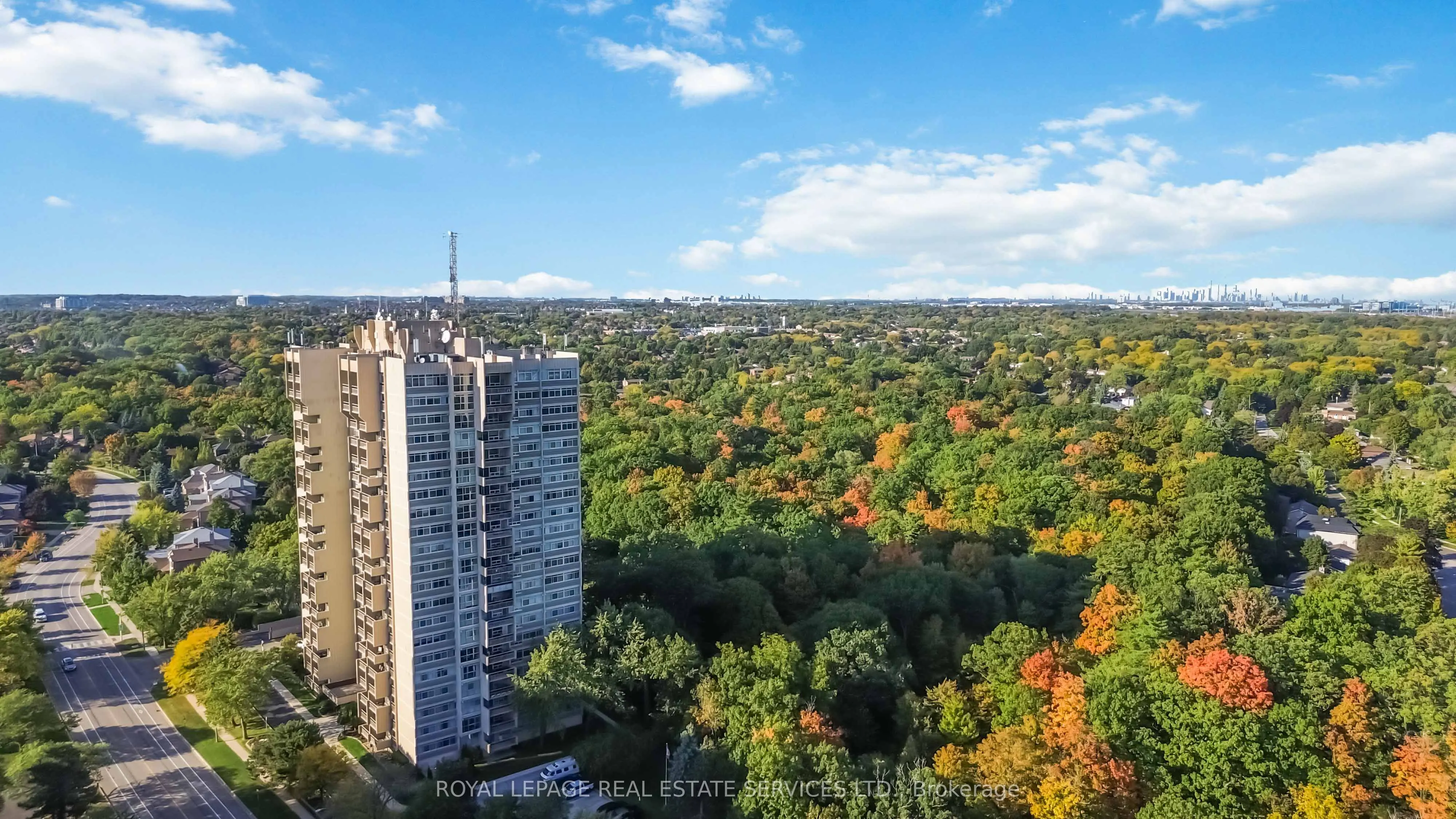 1359 White Oaks Boulevard, #602