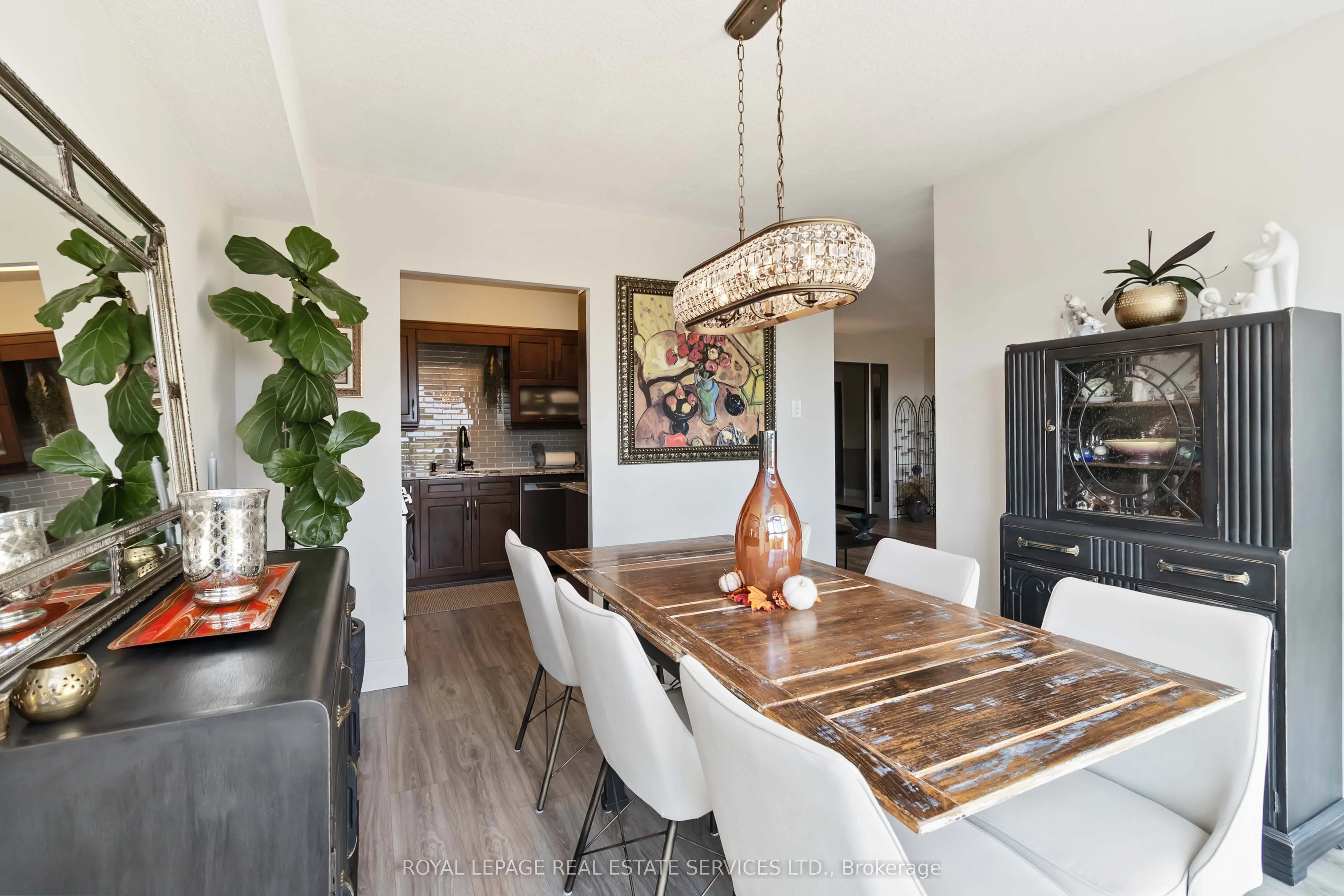 1359 White Oaks Boulevard, #602