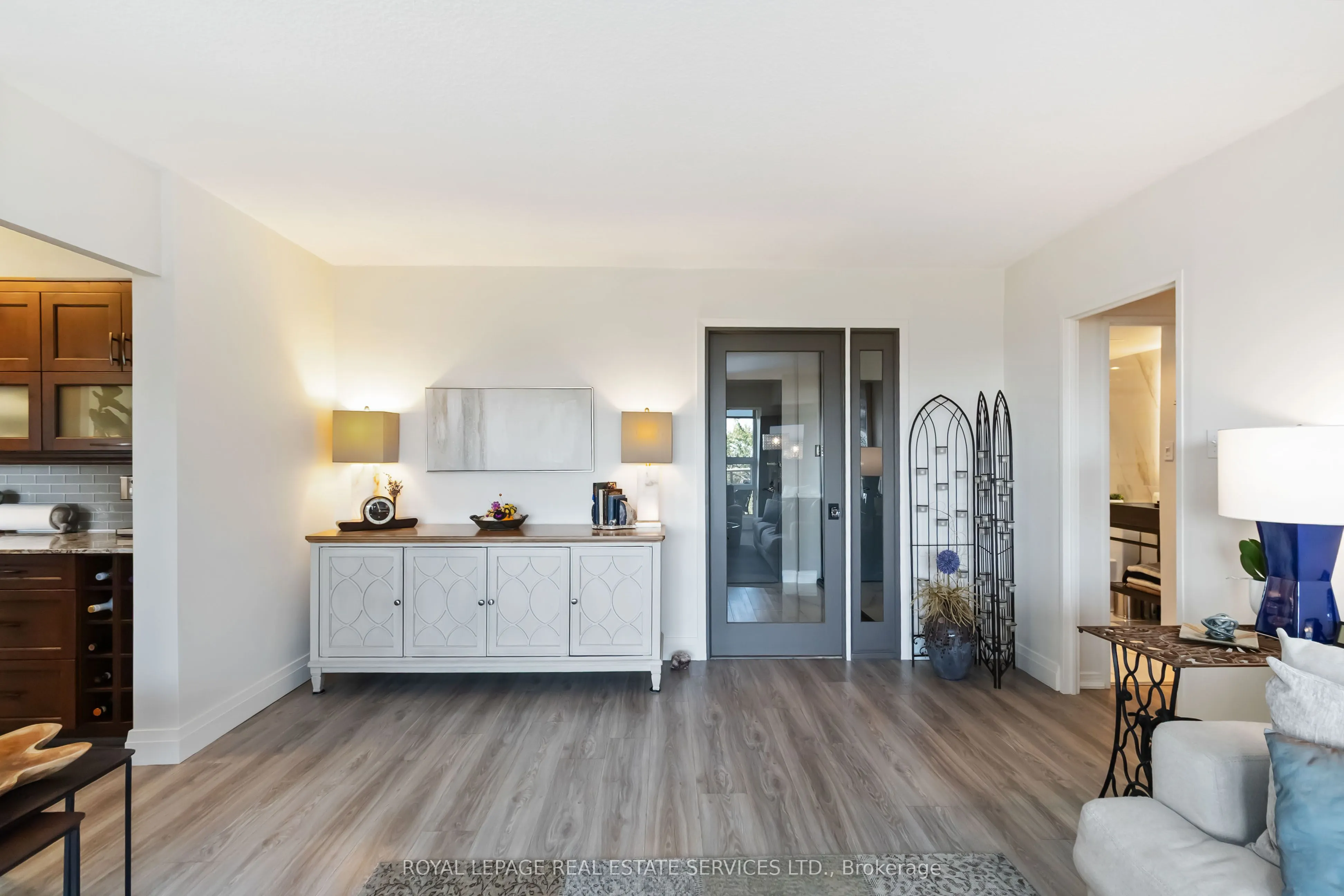 1359 White Oaks Boulevard, #602