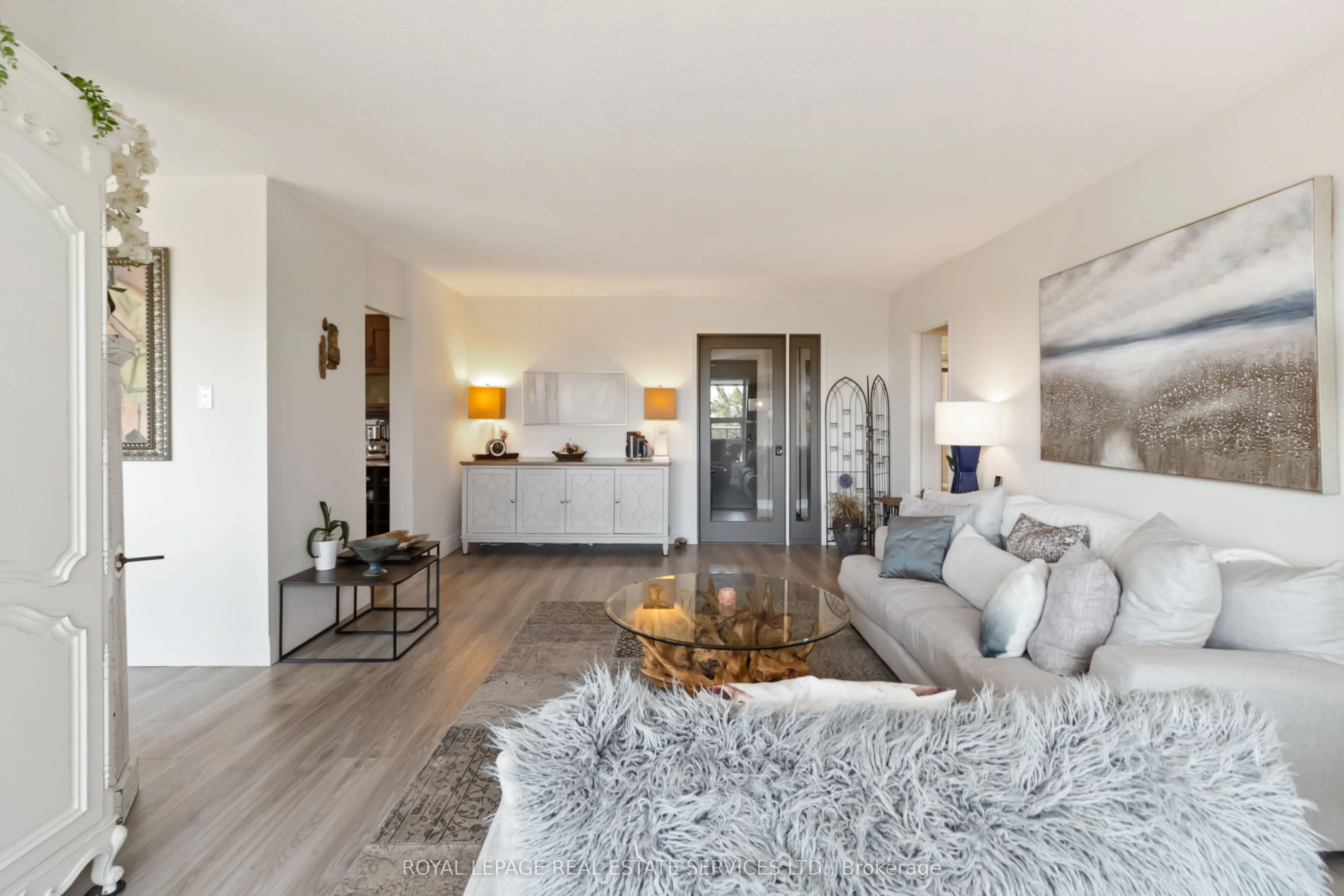 1359 White Oaks Boulevard, #602
