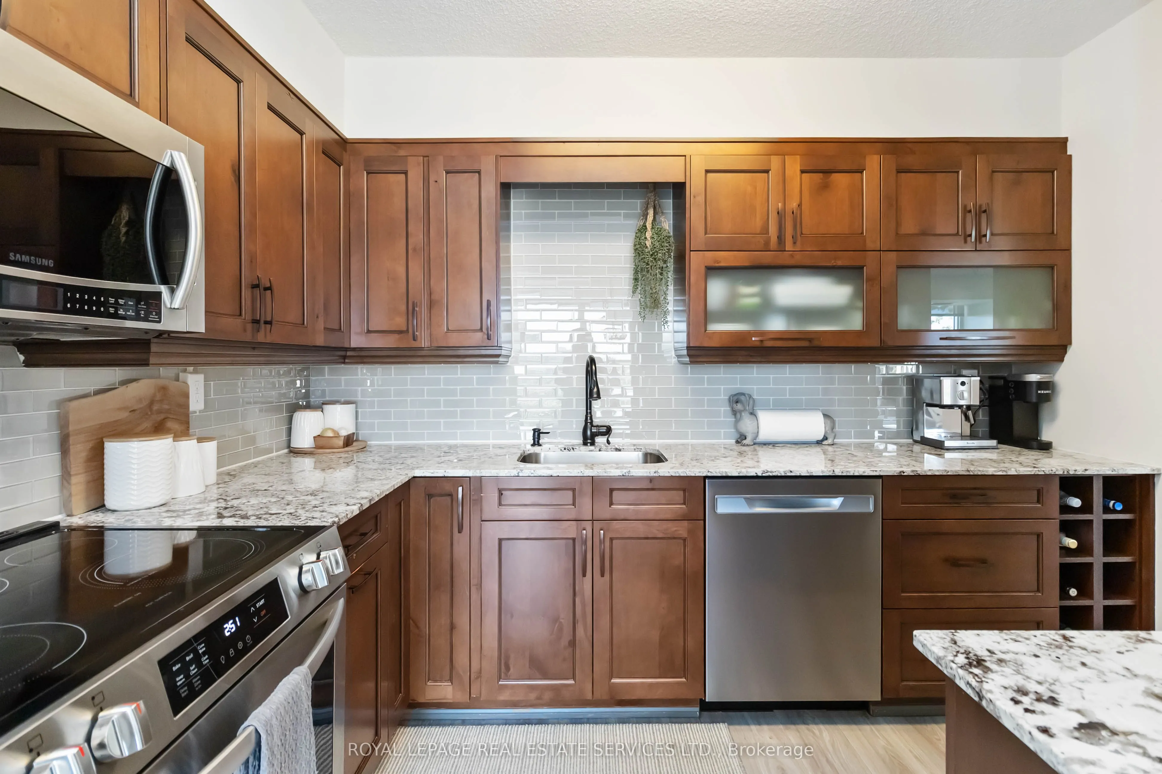 1359 White Oaks Boulevard, #602