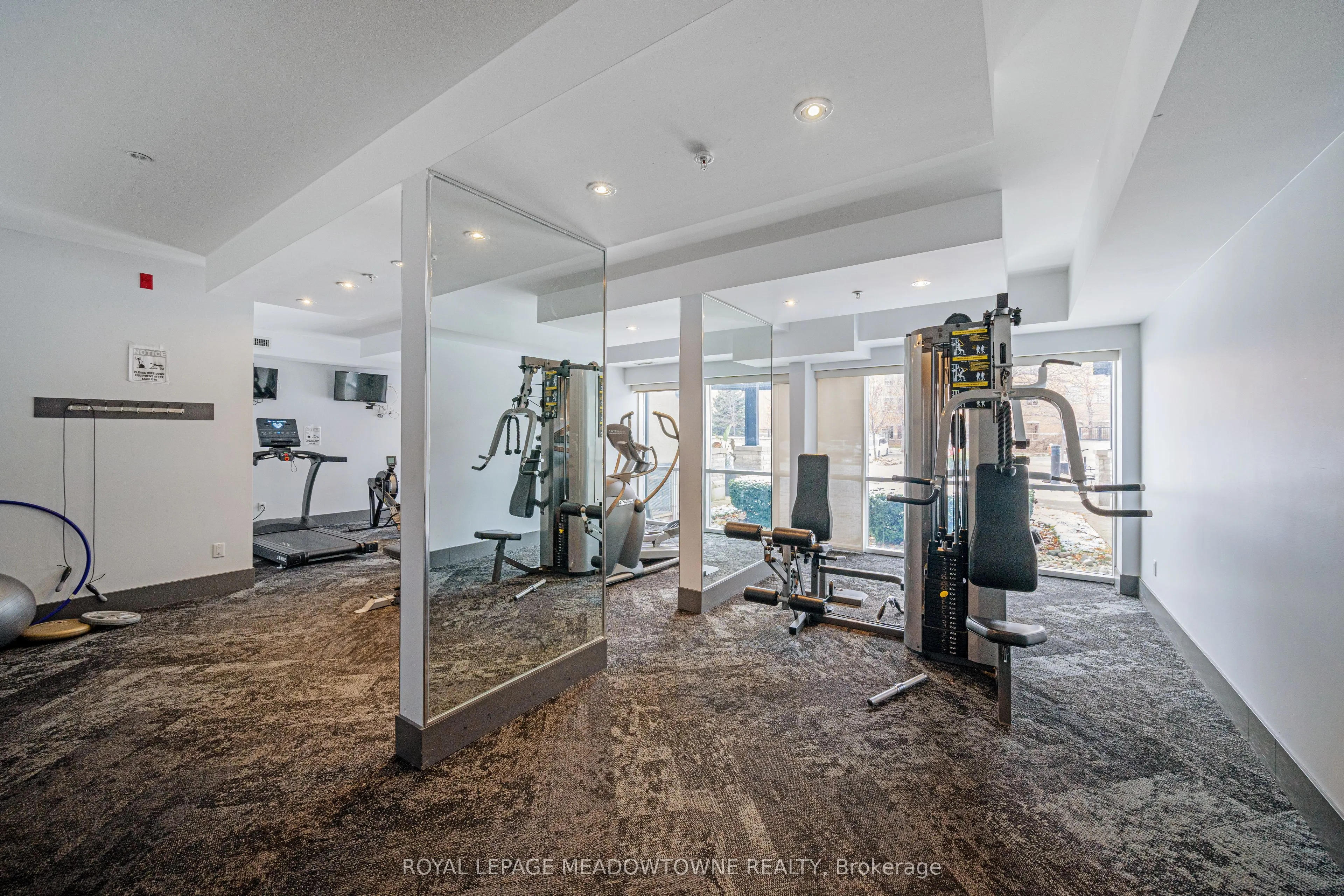 570 Lolita Gardens, #125