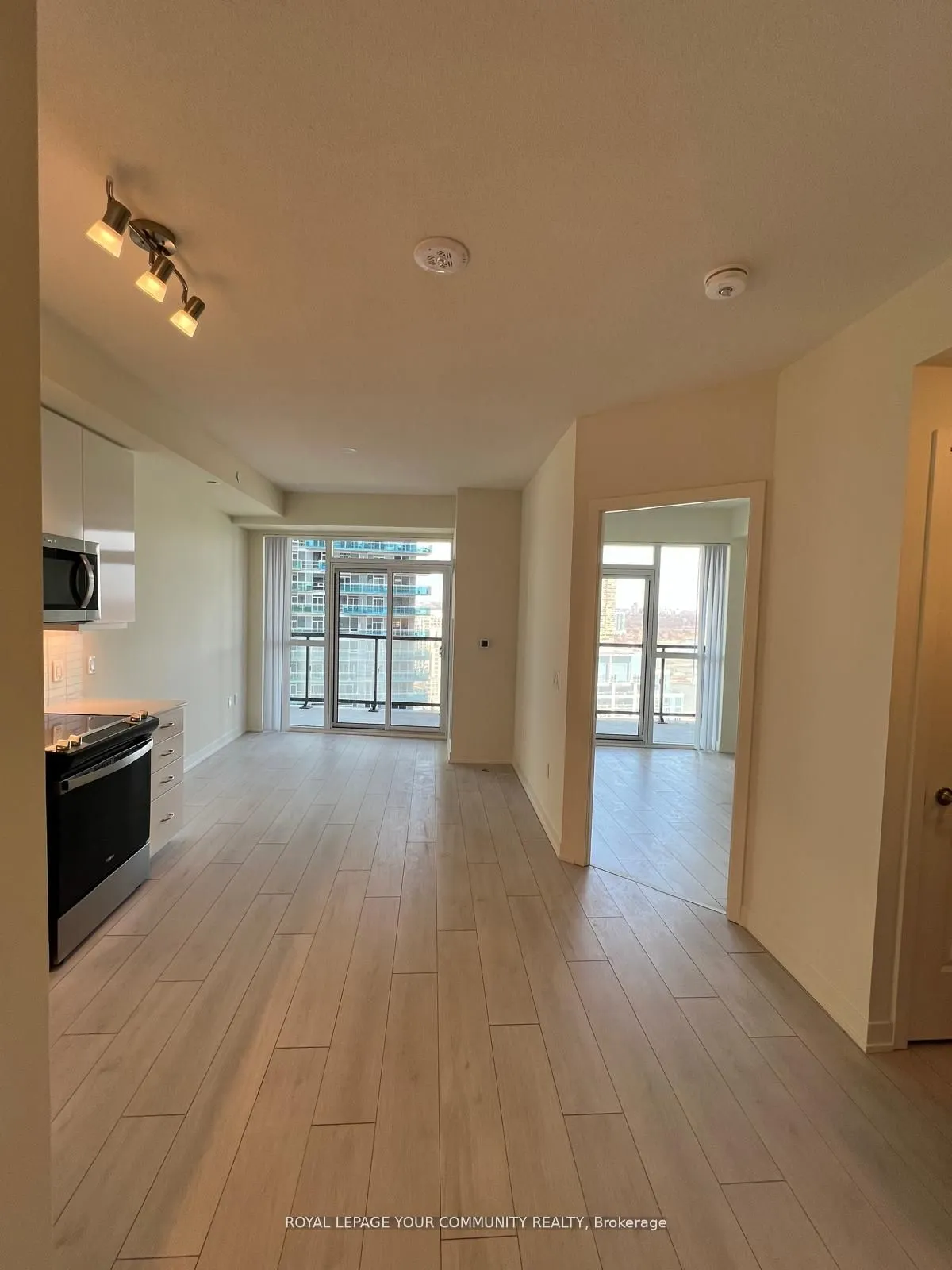 38 Annie Craig Drive, #2201