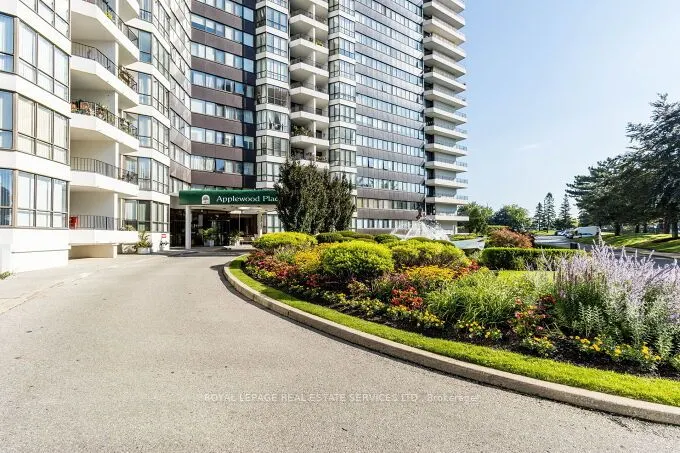 1333 Bloor Street, #217