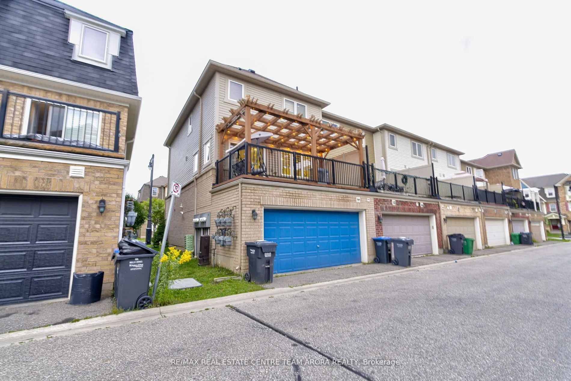 14 Crossbill Road
