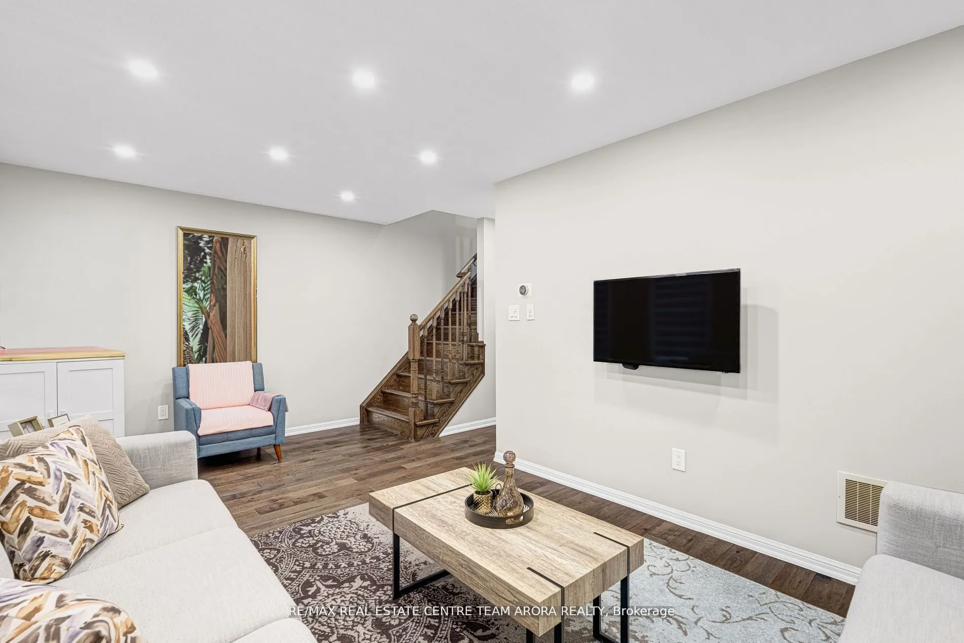 14 Crossbill Road