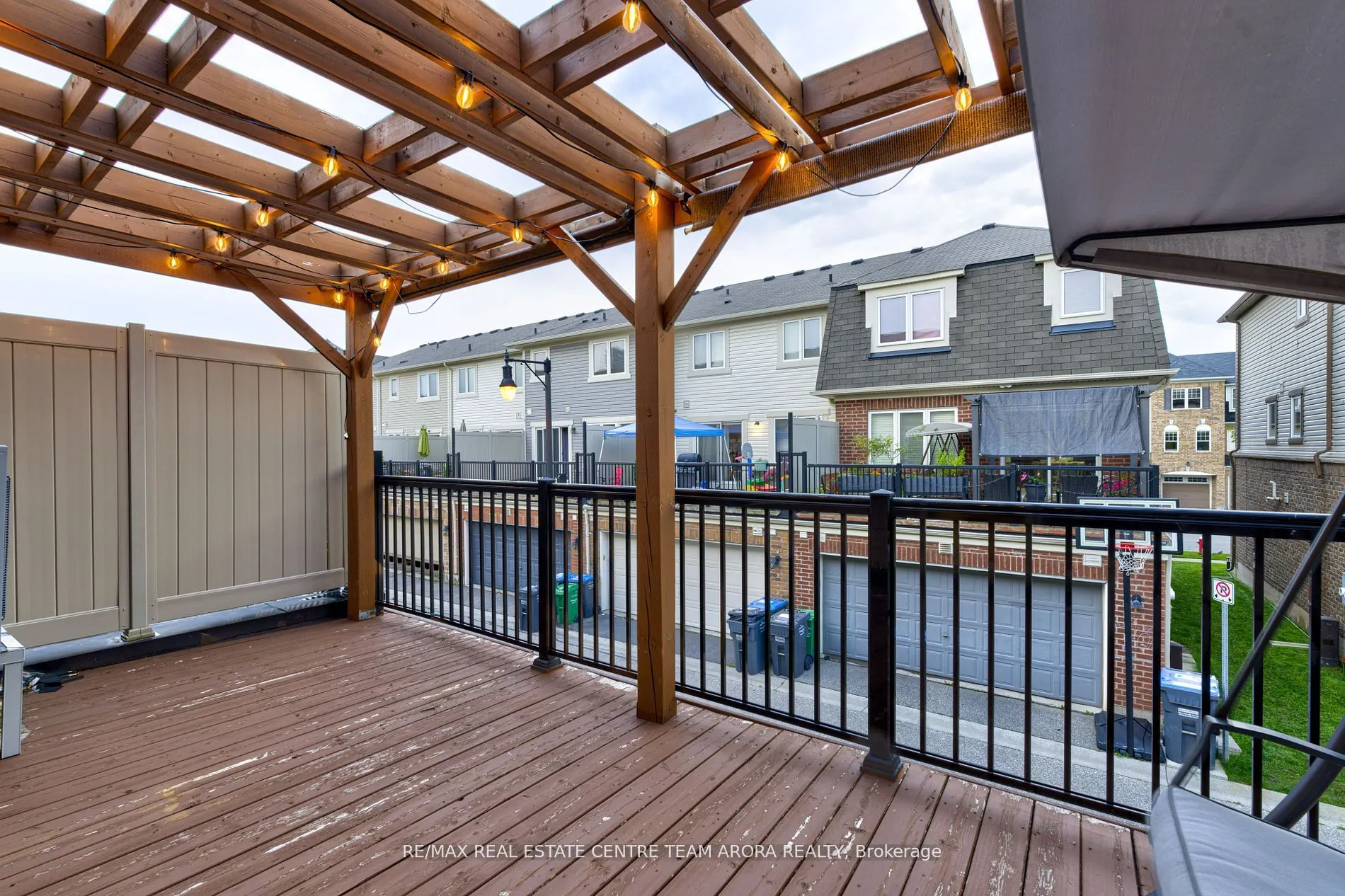 14 Crossbill Road