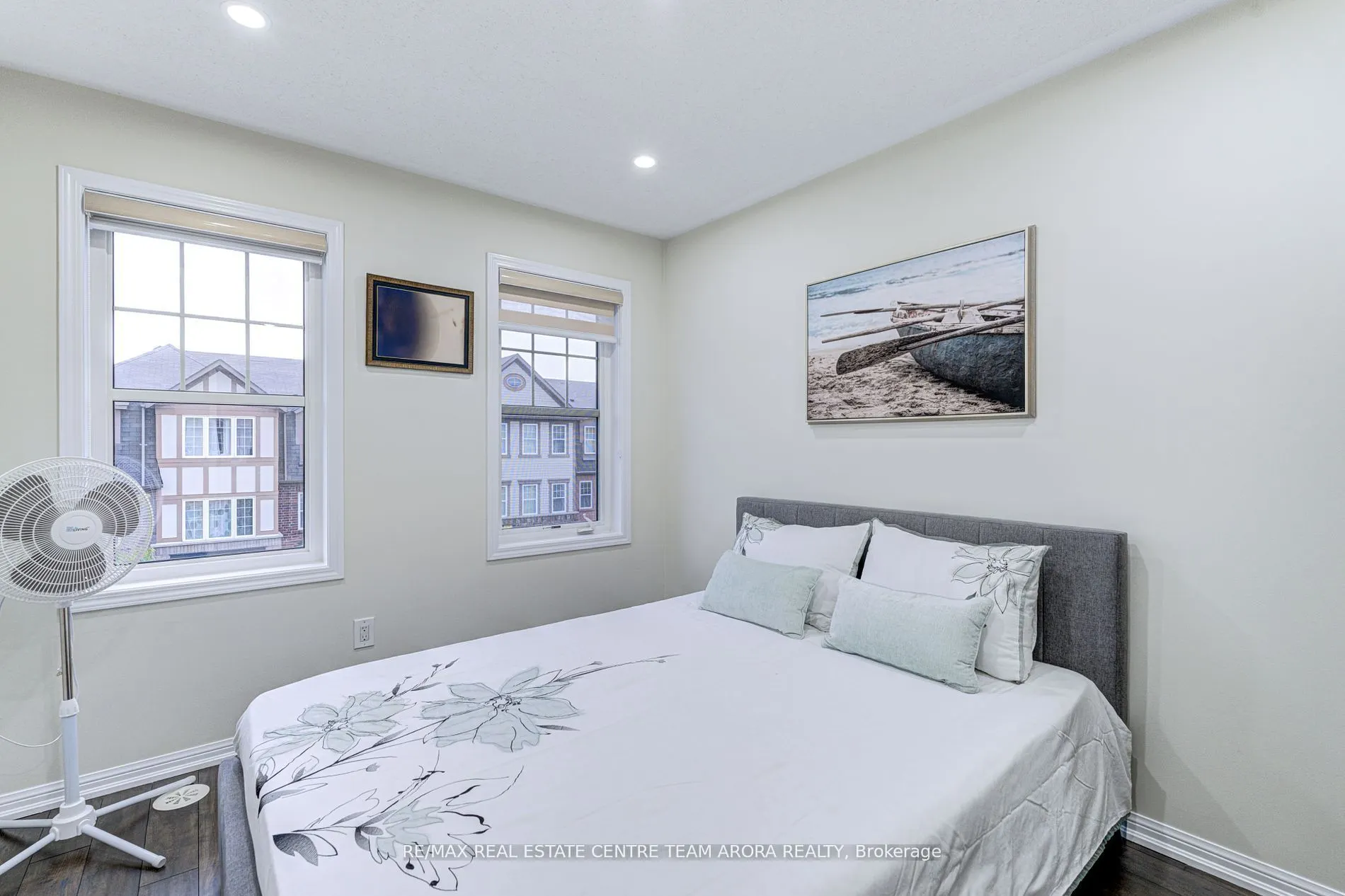 14 Crossbill Road