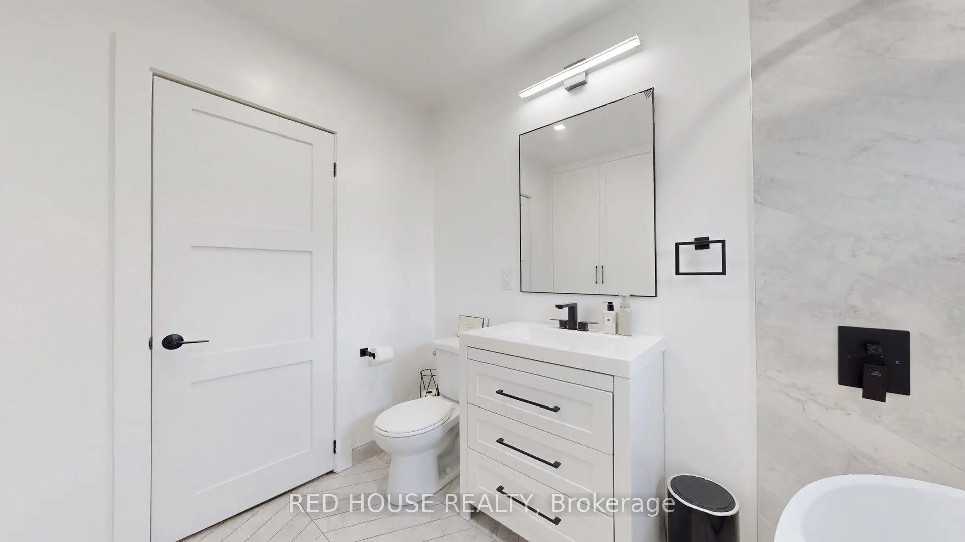 22 Gladsmore Crescent, #Upper